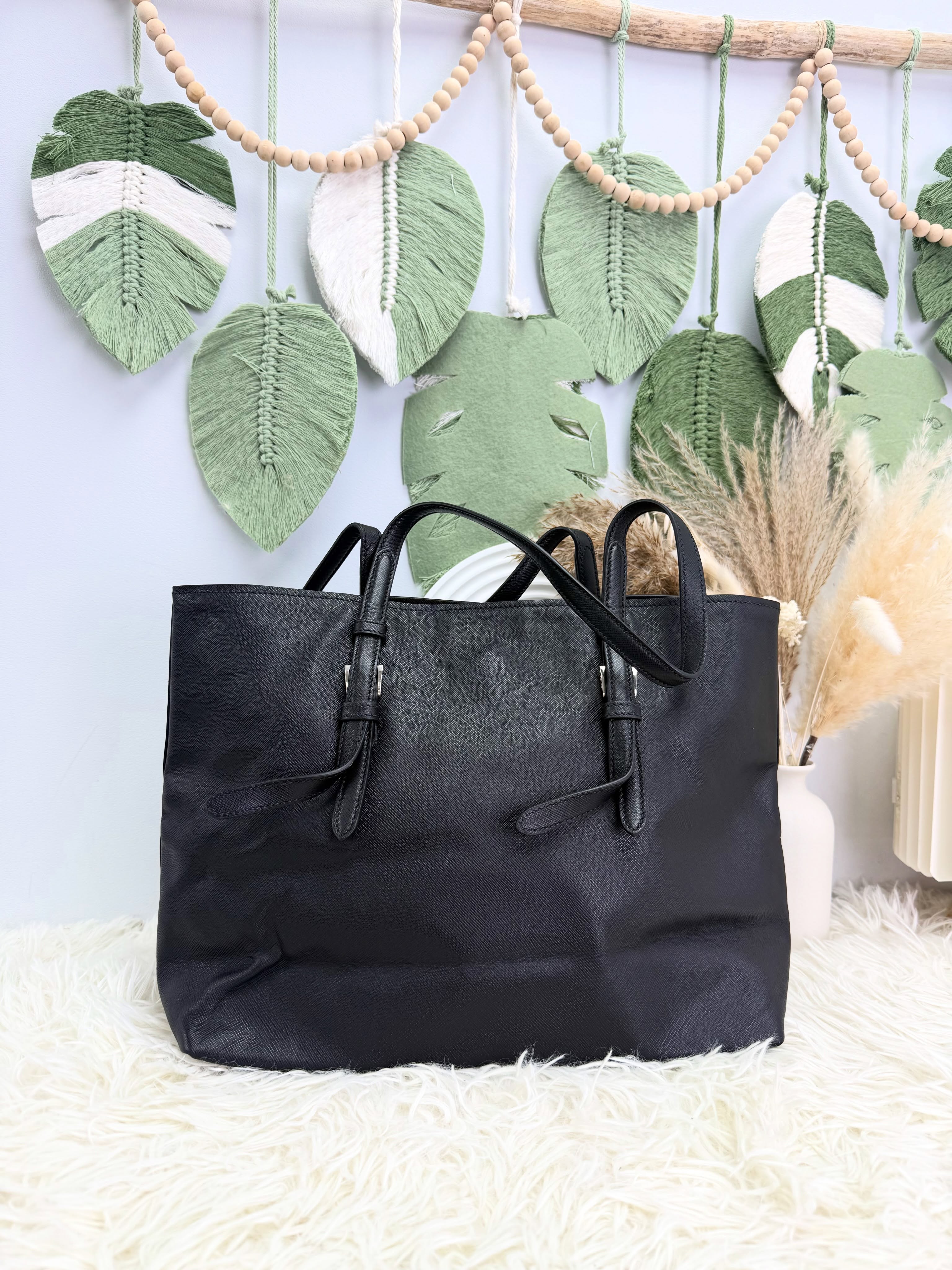 Parda👜 PRE OWNED 🛍️黑色 tote 🖤有塵袋