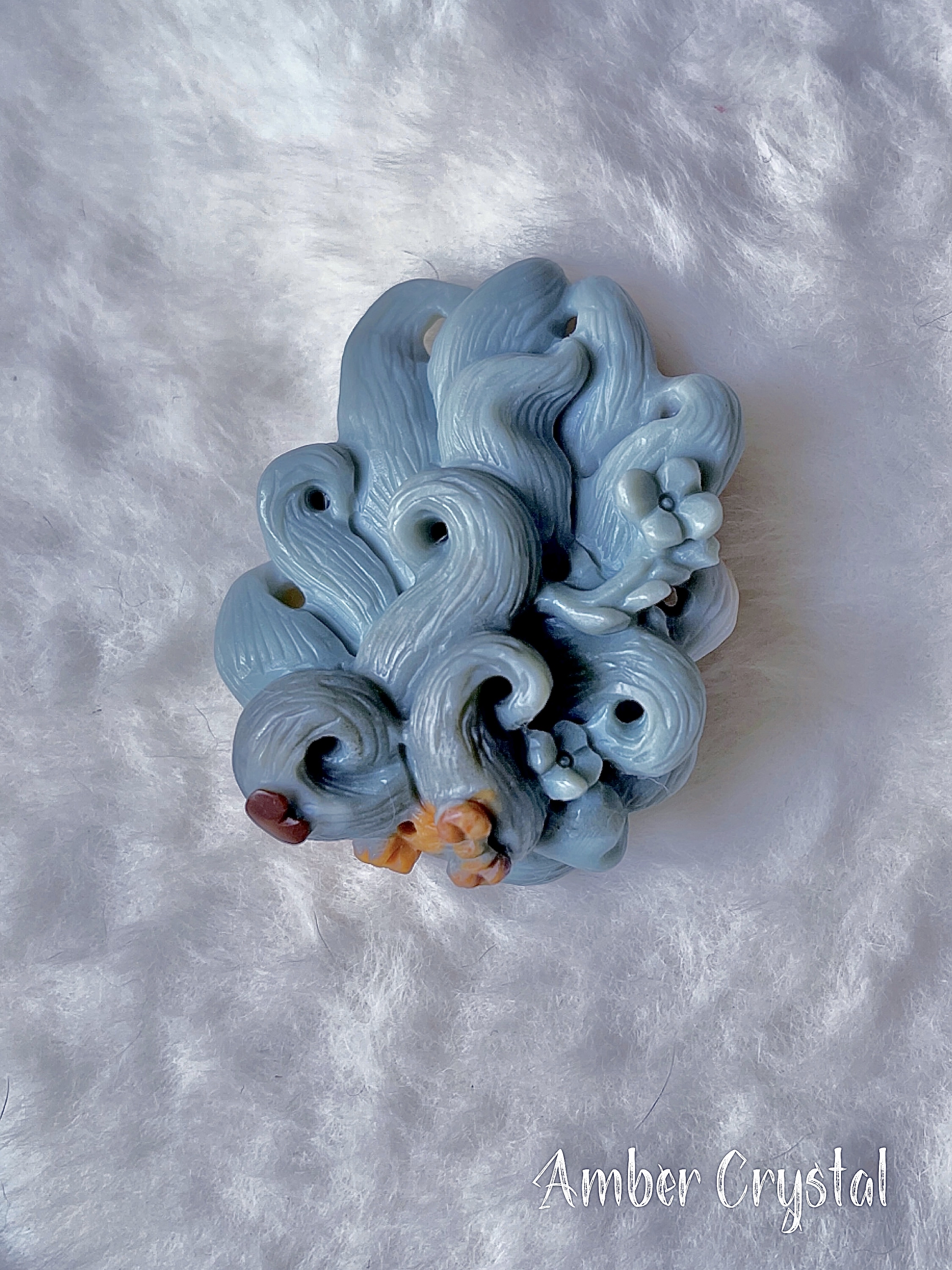 阿拉善精工彩雕九尾狐