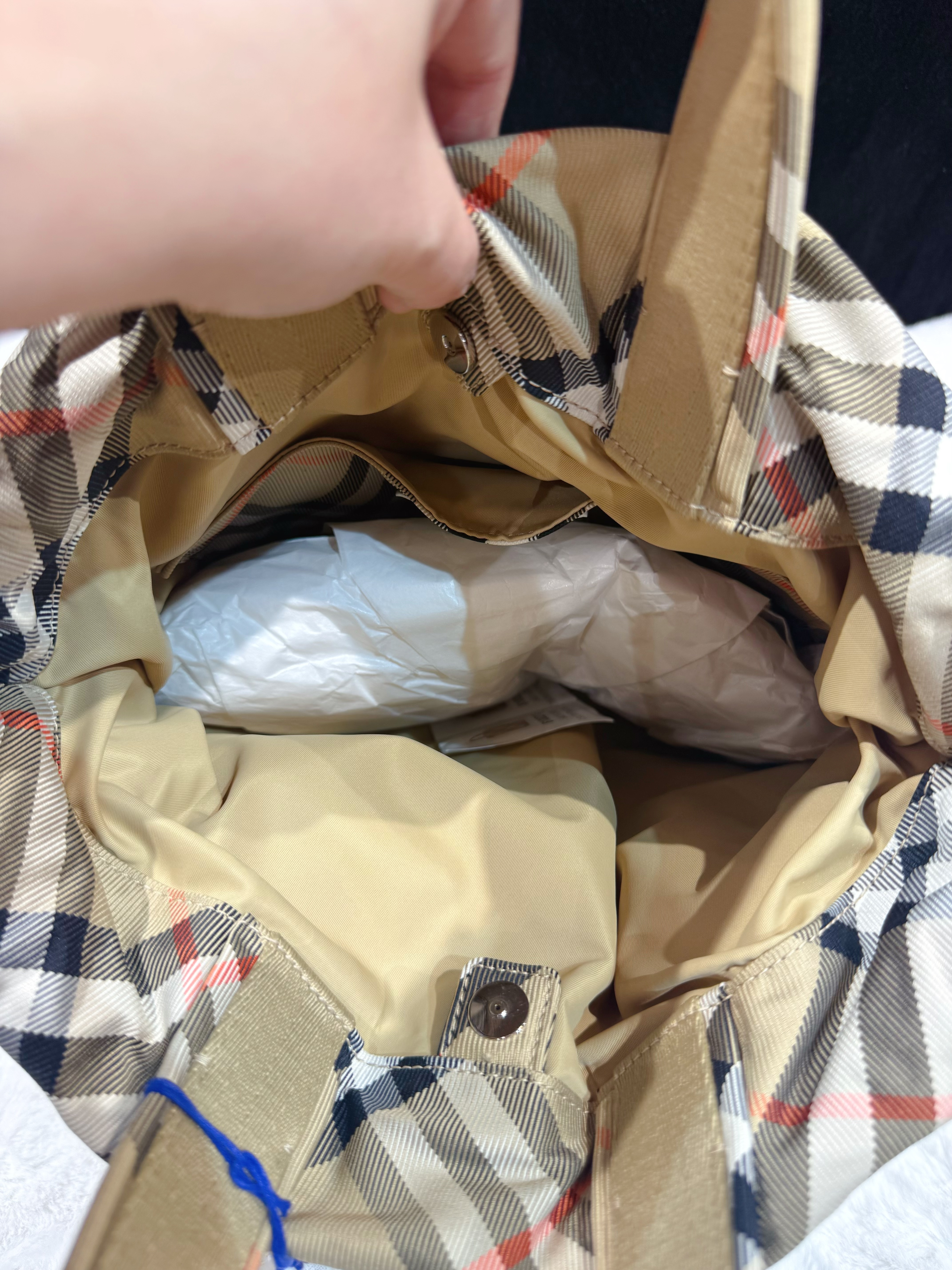 Burberry Drawstring check tote sand