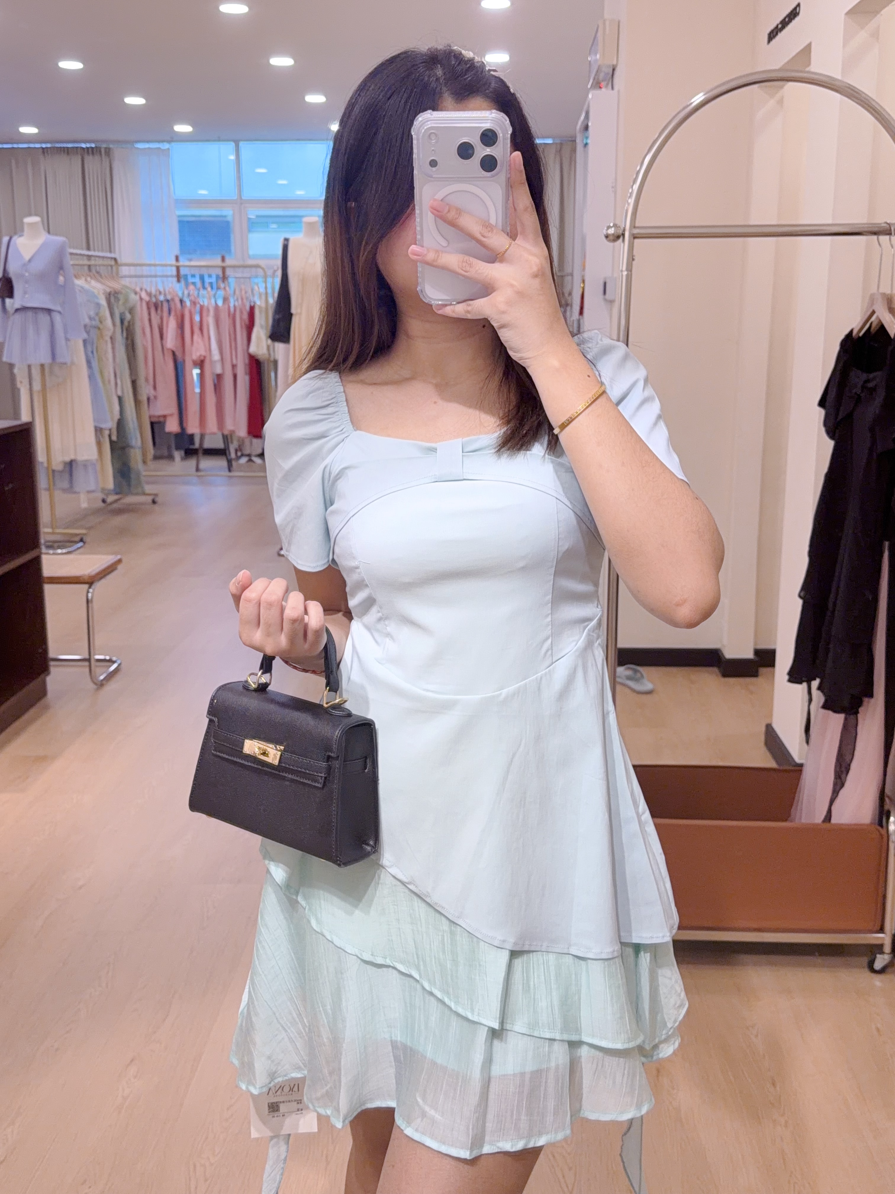 2856法式设计感连身裙