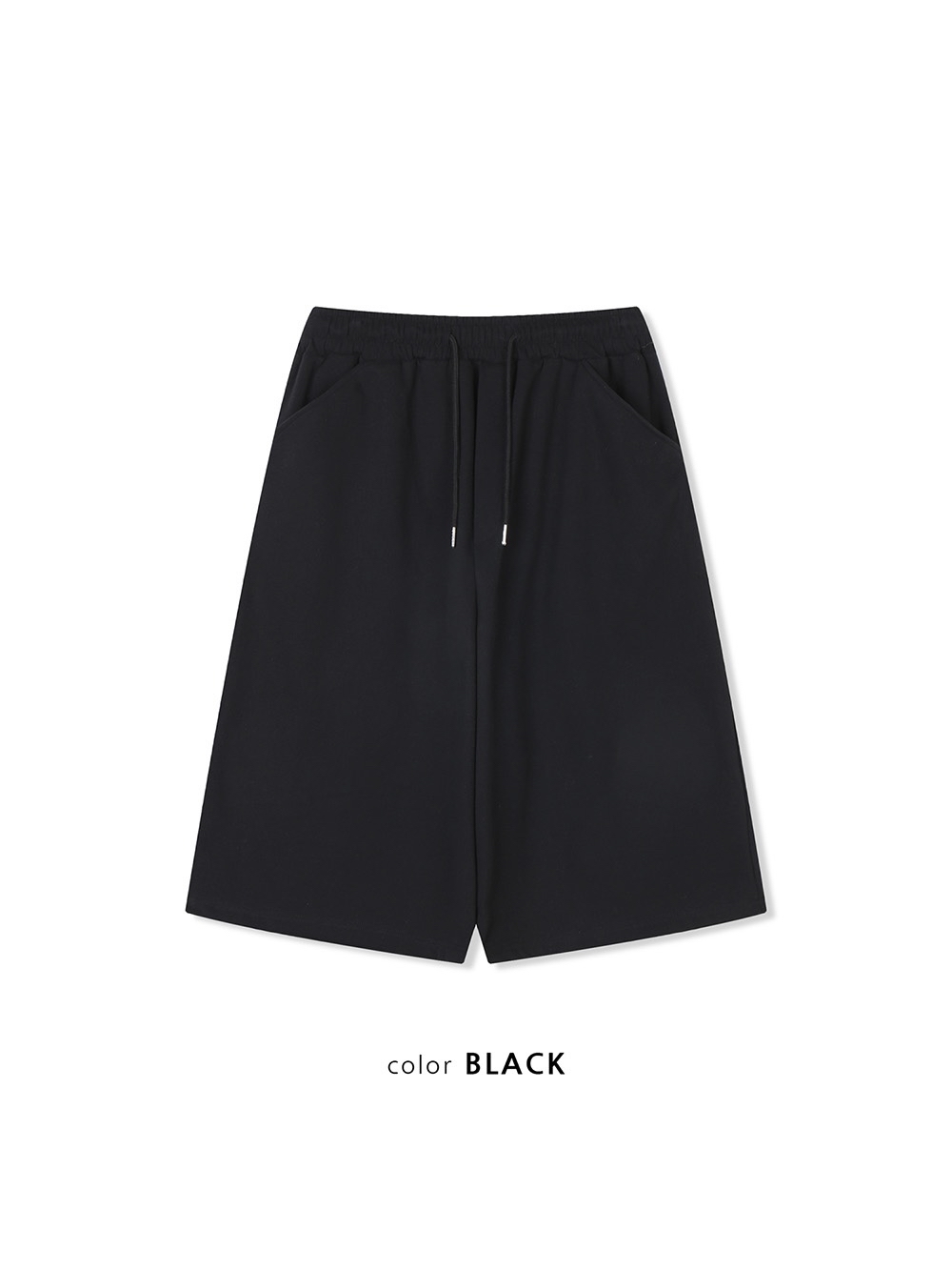 Back Pocket Eyelet Bermuda Pants