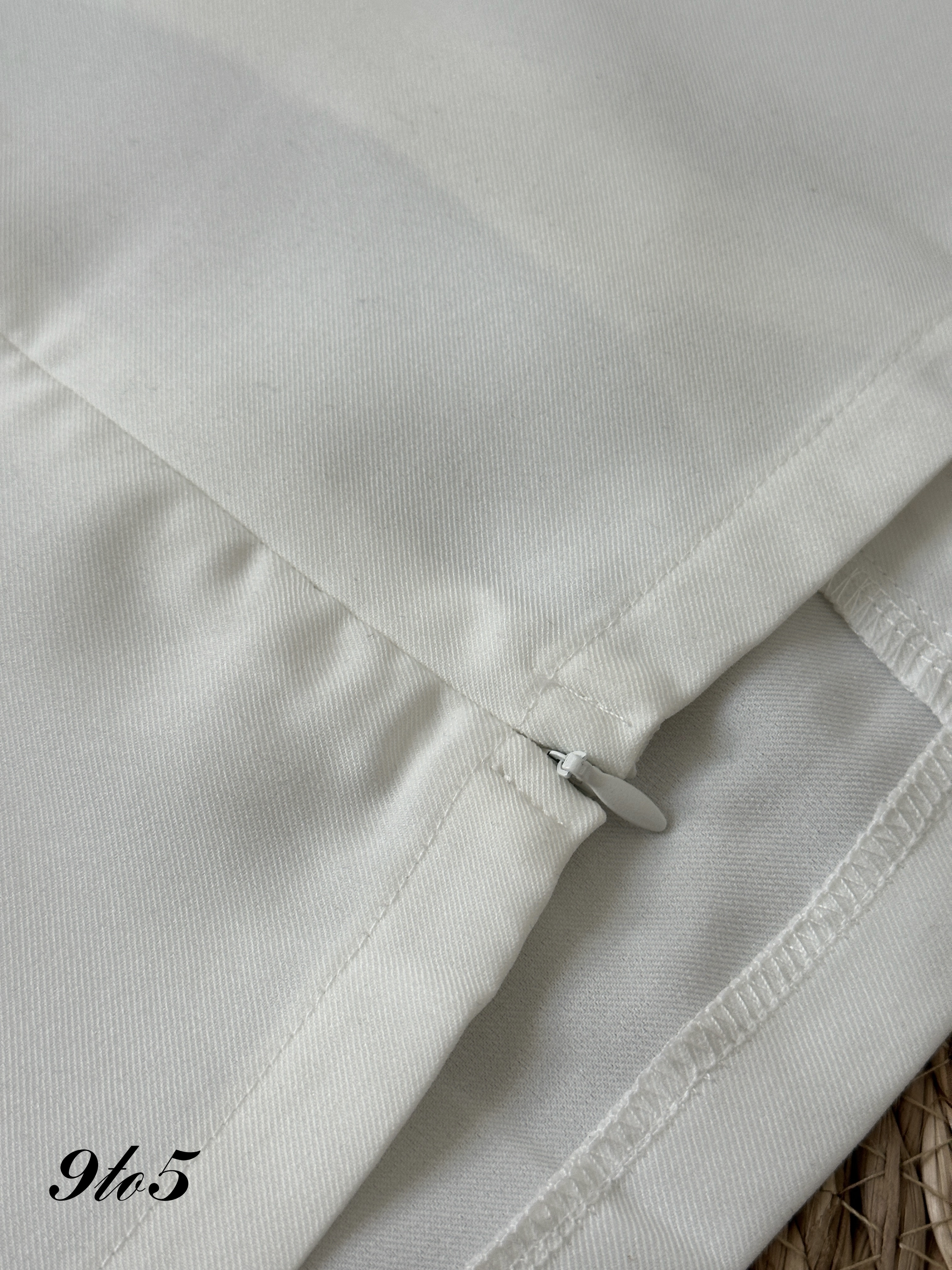 T4070 Sleeveless Crop Top - 3 Colors 