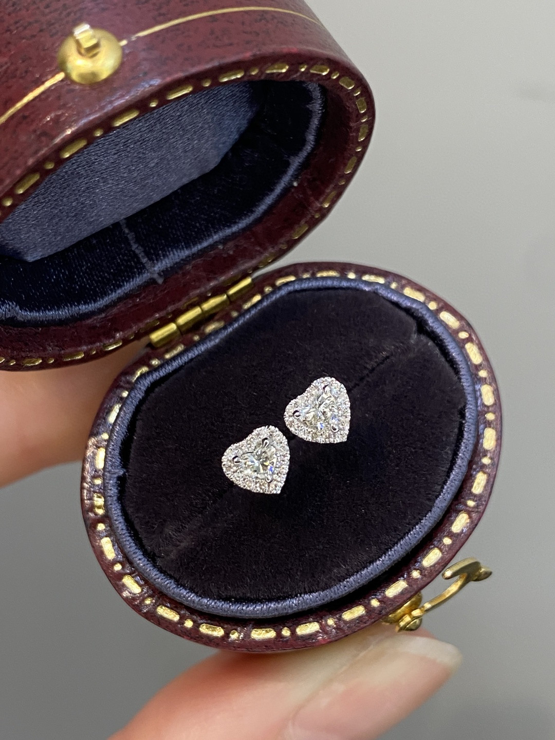 18K Diamond Earrings 