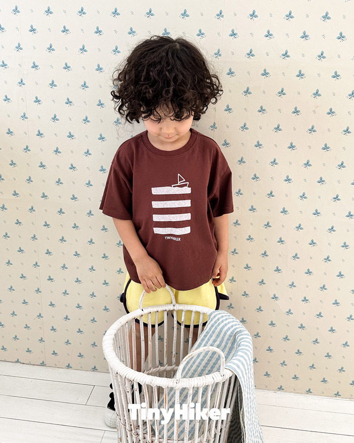 🇰🇷Tiny Hiker tee