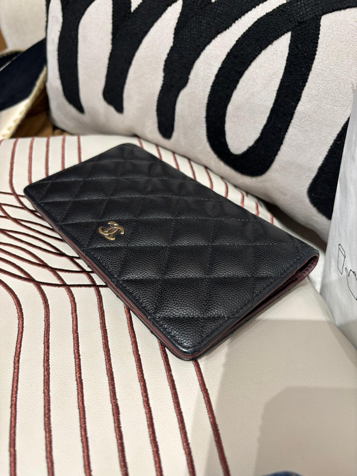 Chanel wallet 黑色荔枝牛皮 100% Authentic,95%new  ✅29Card ✅dust bag✅ box
