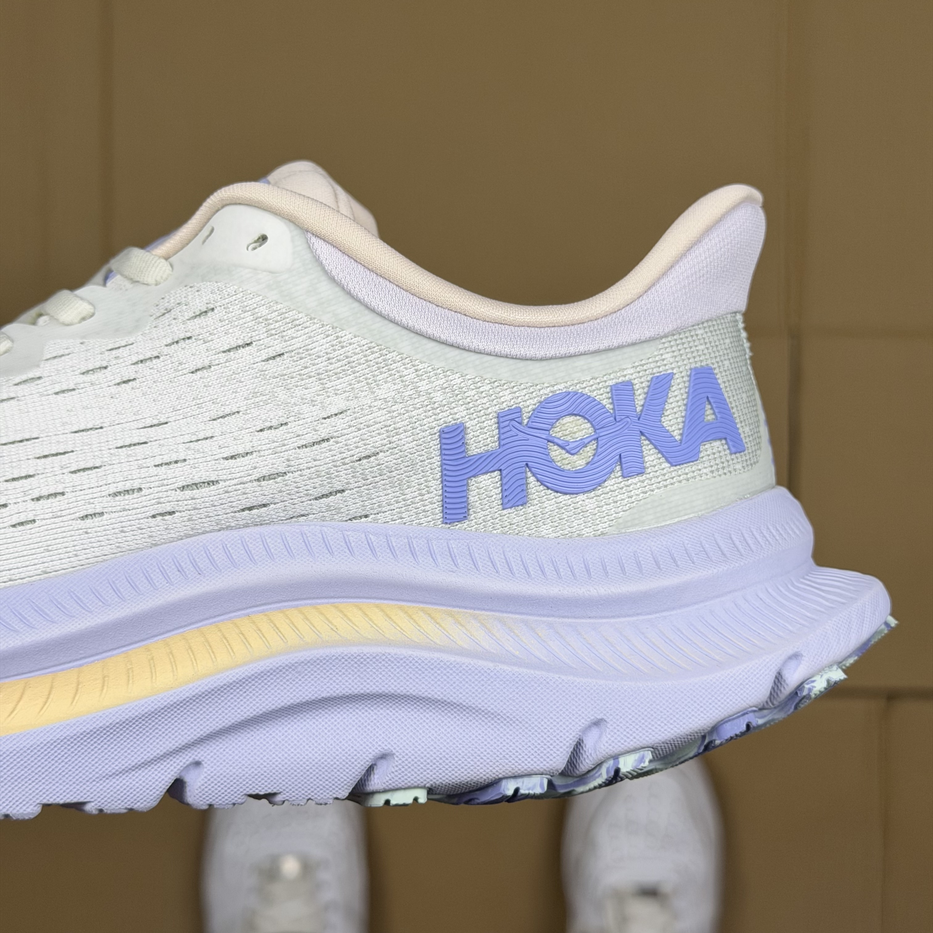 Hoka One One Kawaha 