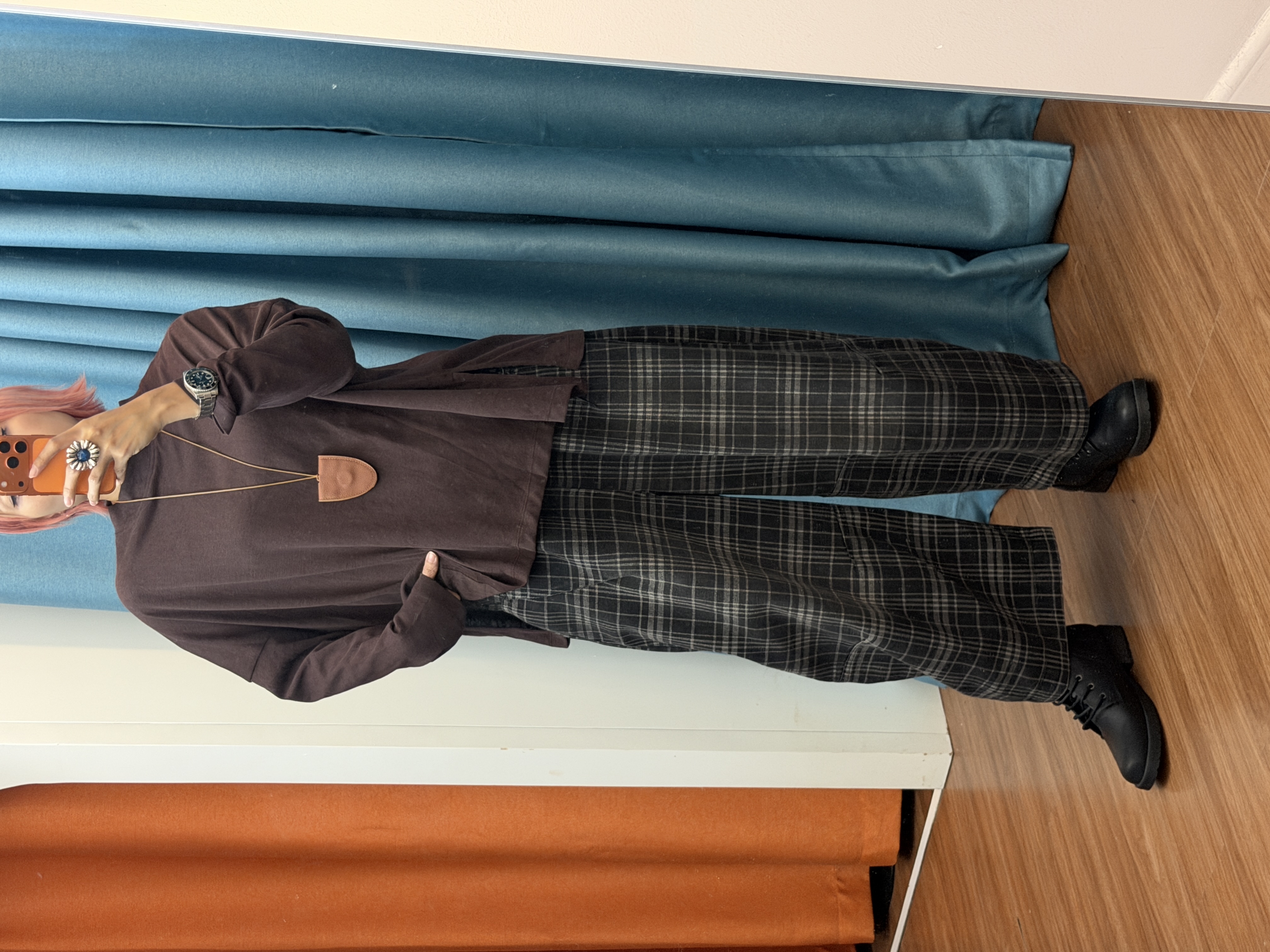 簡約傘型落肩長袖上衣