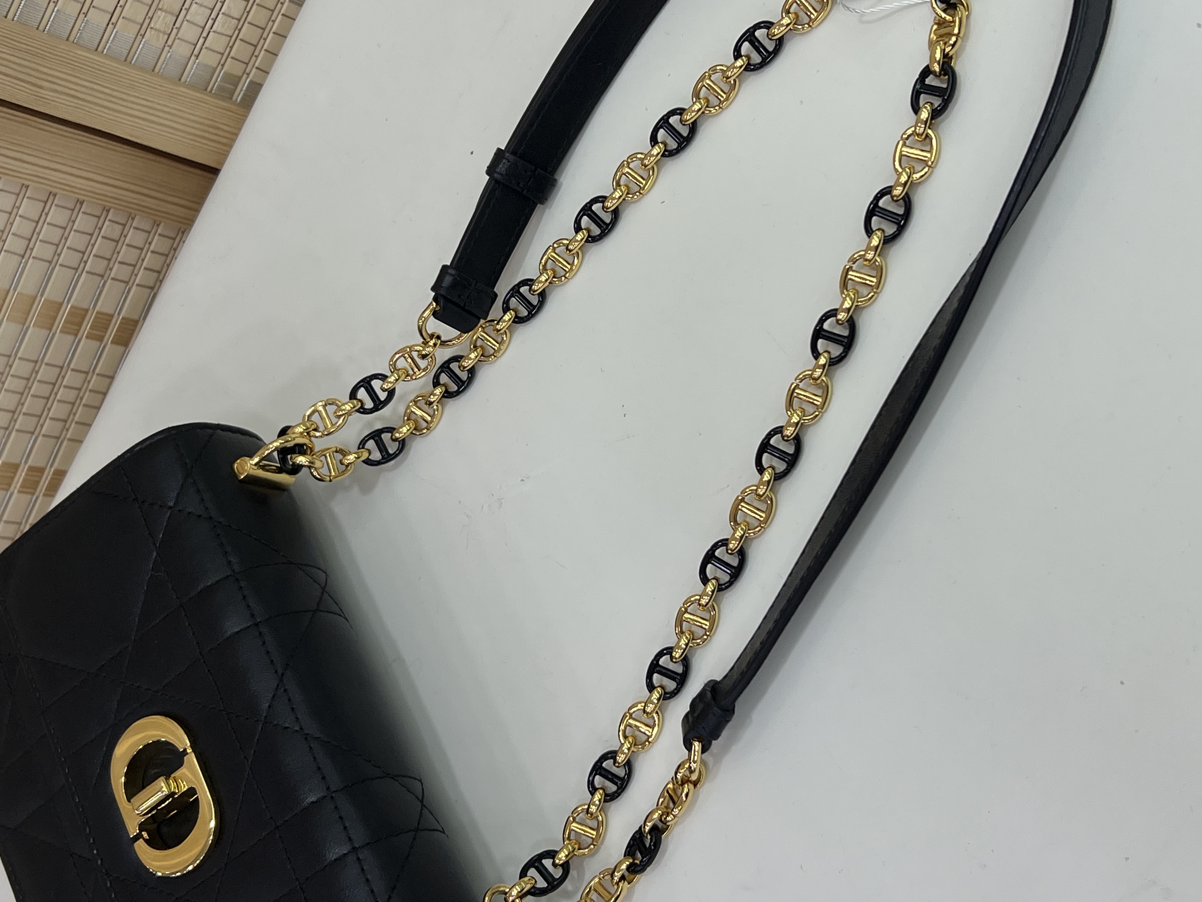 直播貨品 |  [1個-$100 2個-$300］GG48