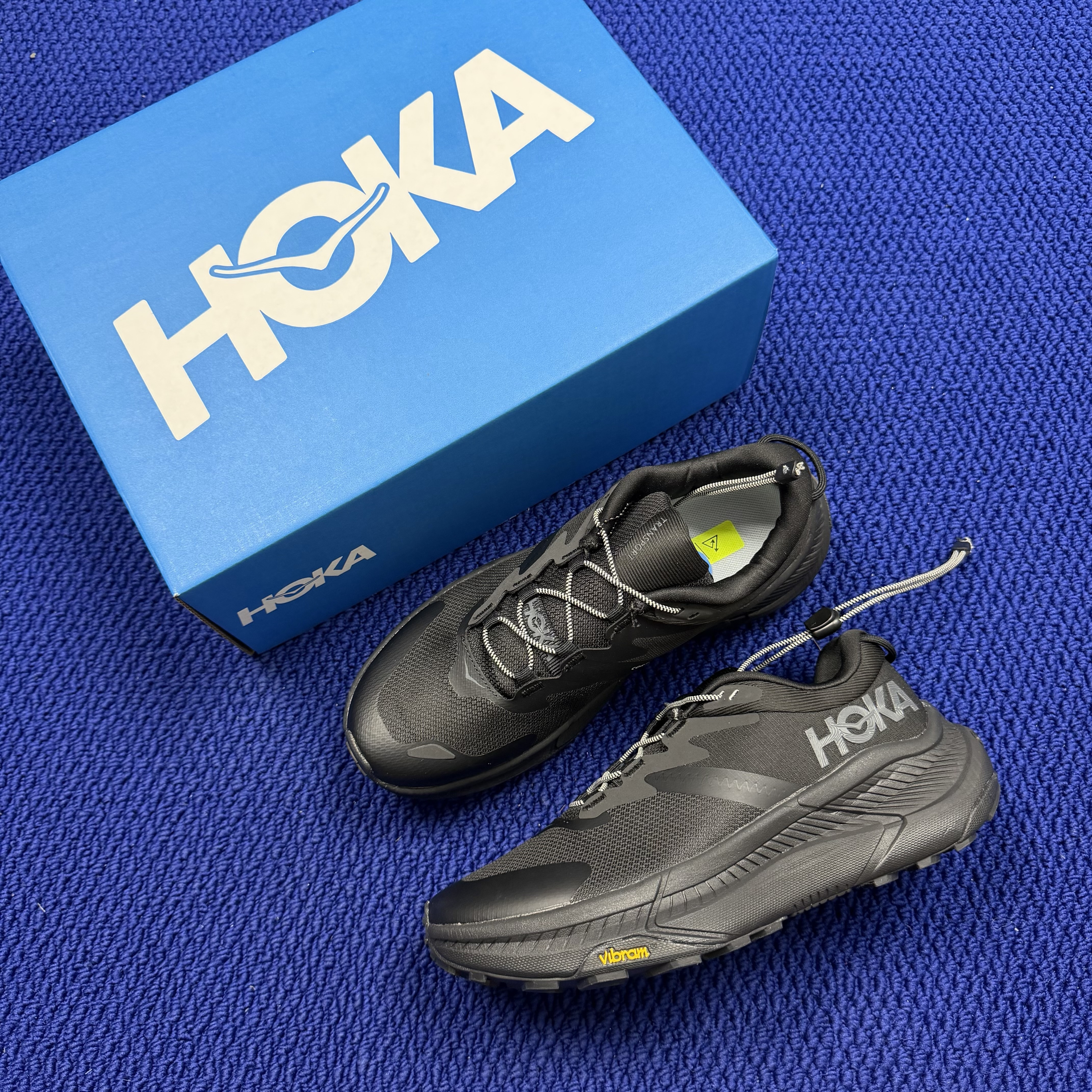 Hoka One One Transport