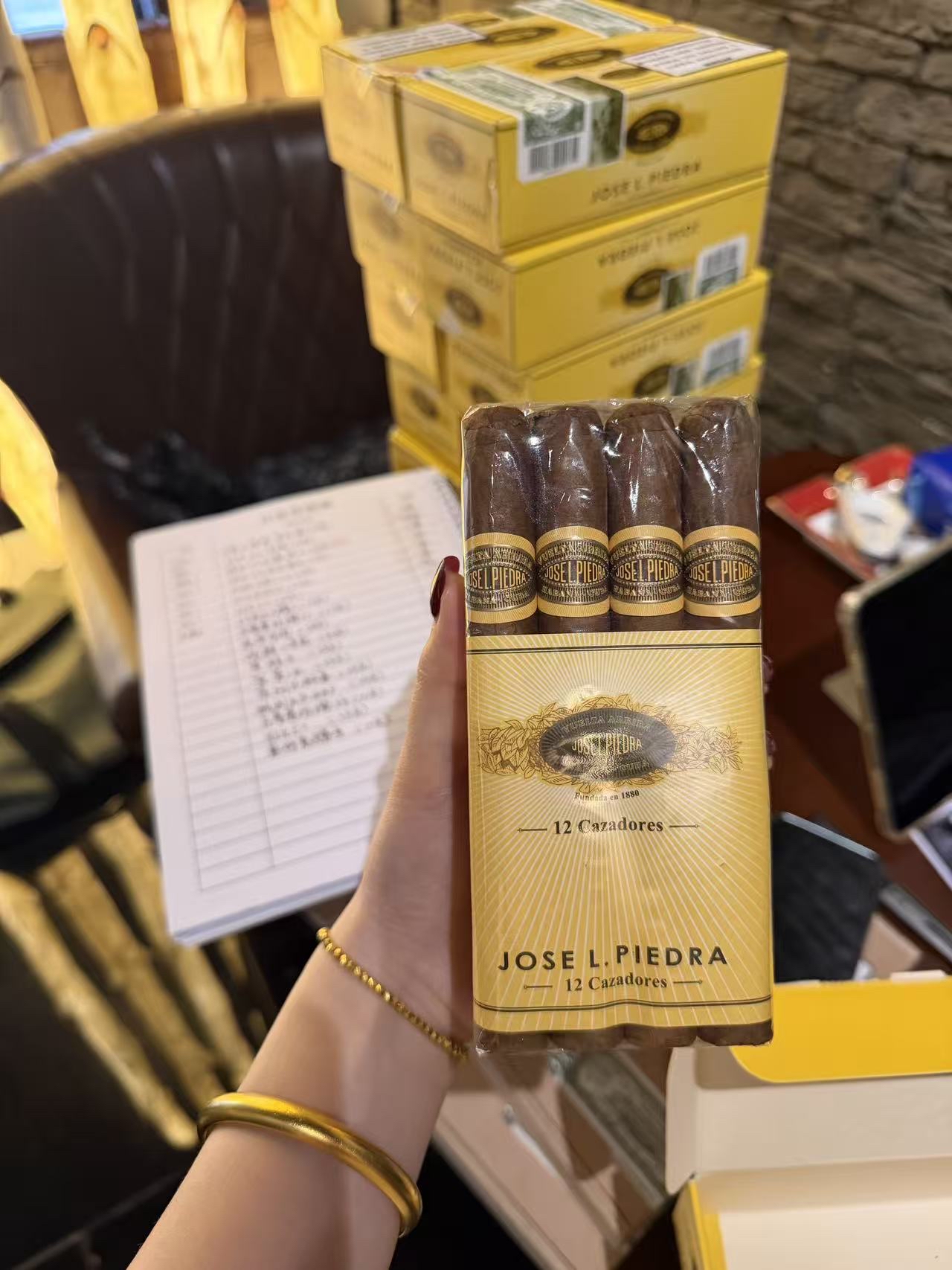 比亞達大獵人（12支）