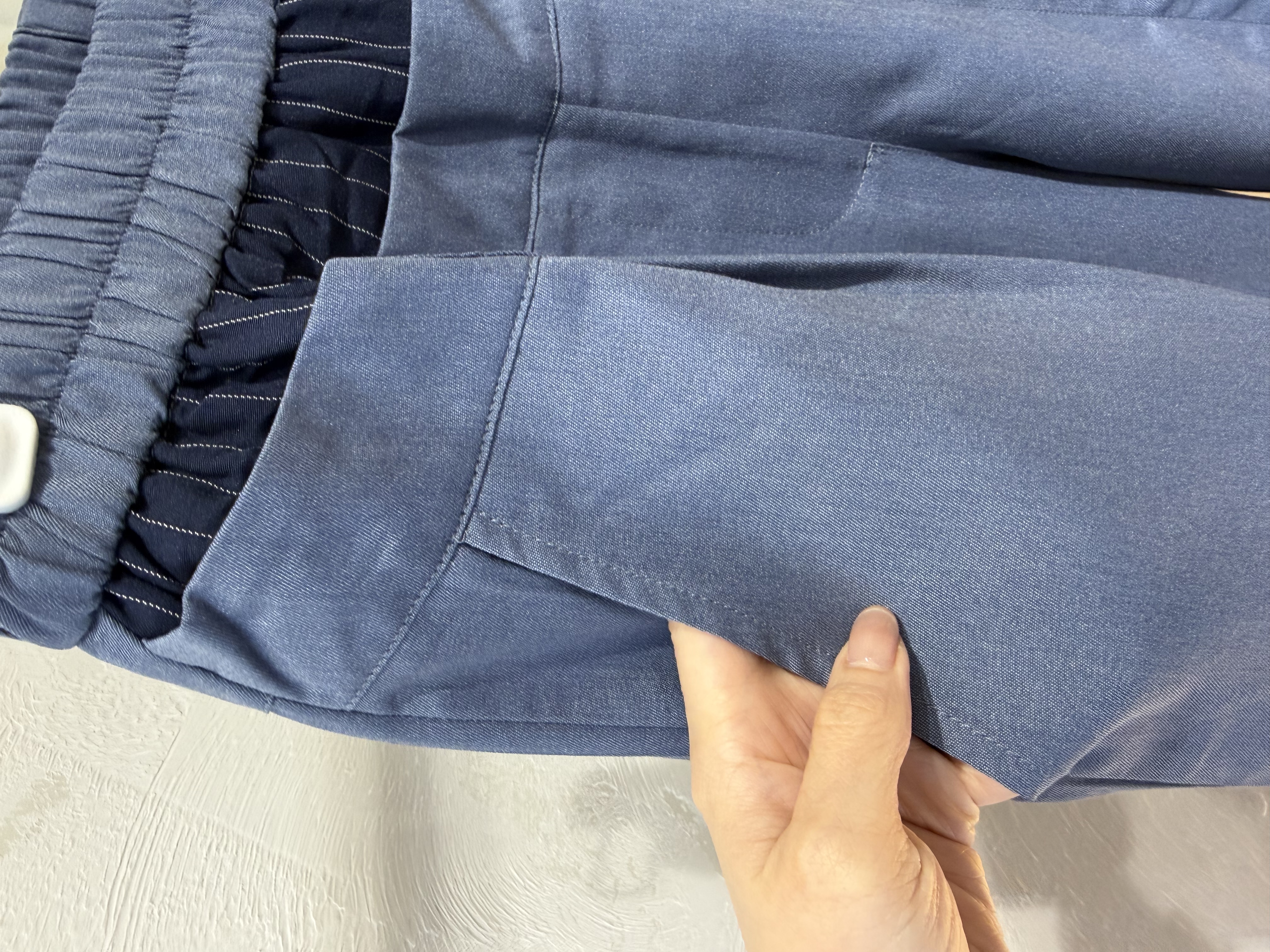 Sale‼️‼️‼️撞色拼接休閒褲