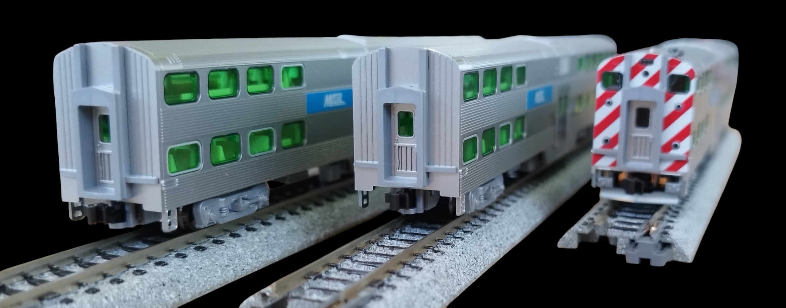 Kato 106-8703 Chicago METRA Gallery Bi-Level Commuter Train 3-Car Set