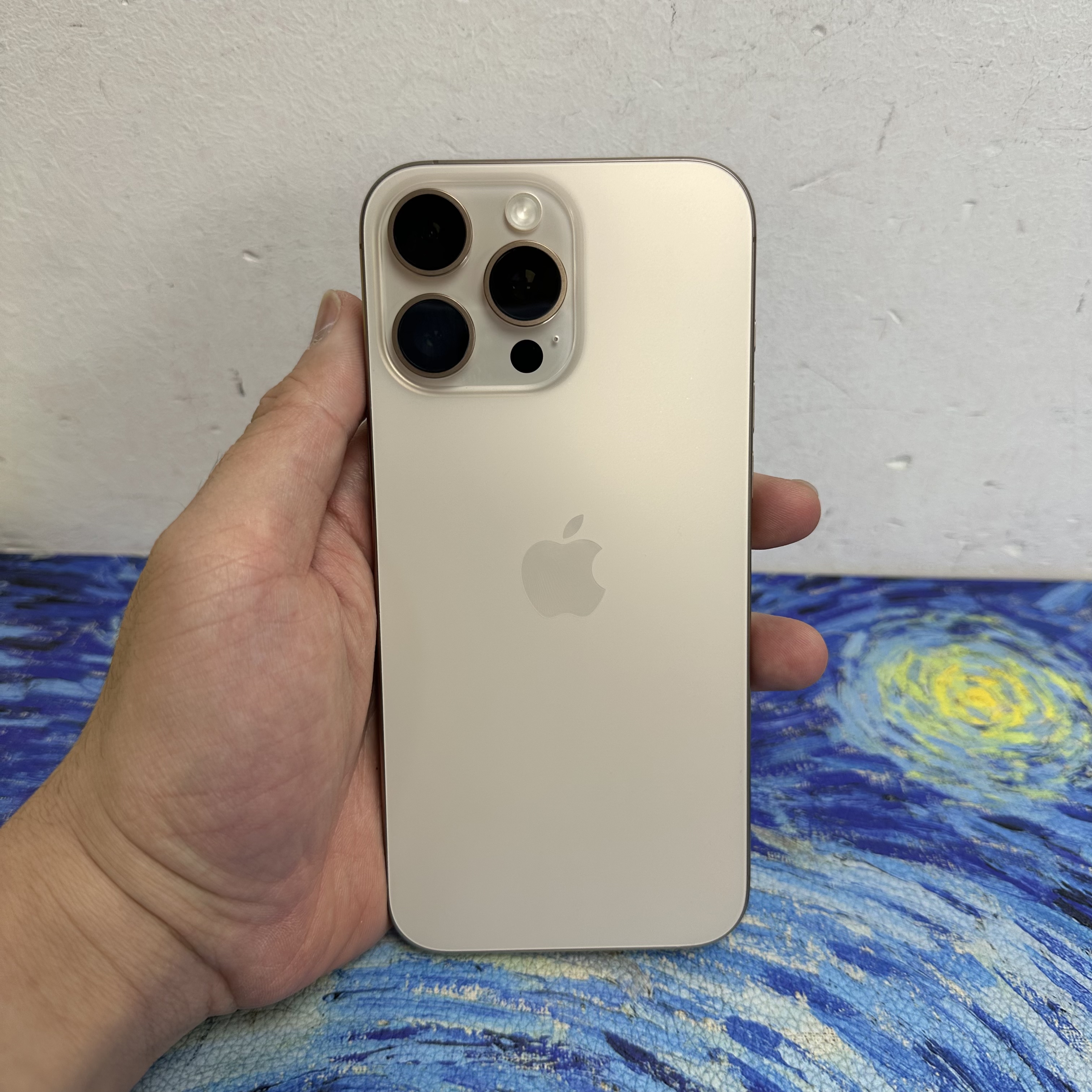 *6273 iPhone 16 Pro Max 勁靚機 256GB 電95 沙色