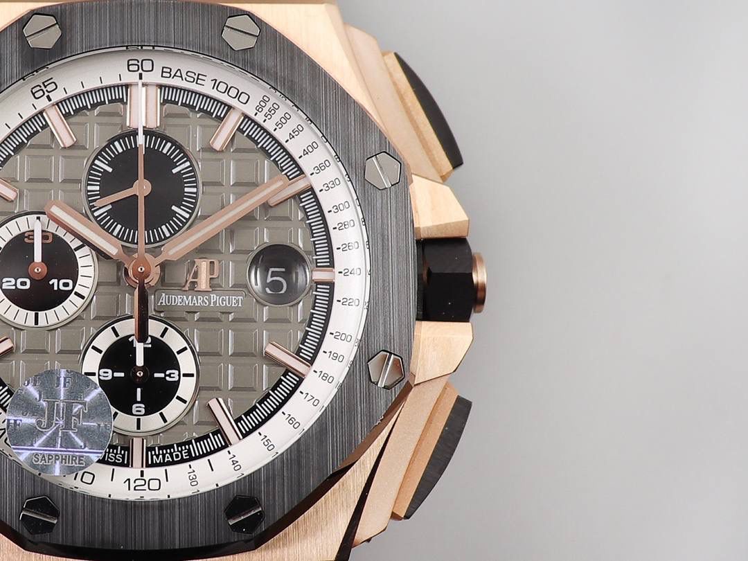 A.P皇家橡树离岸型26416RO计时系列，搭载12H 7750计时机芯，直径44MM.玫瑰金表壳 陶瓷圈口！ 最强A.P皇家橡树系列🔥💯