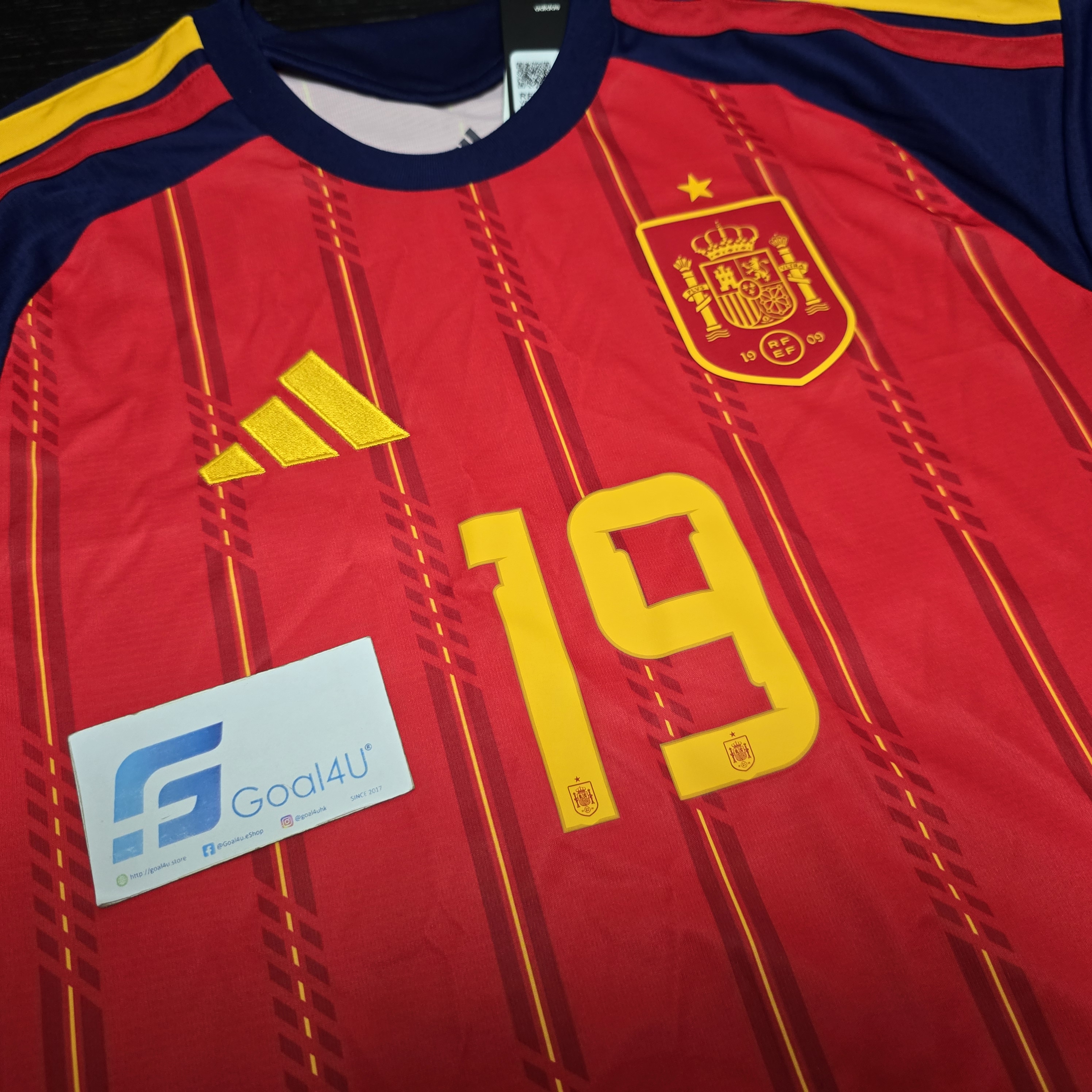 Adidas Spain 西班牙 2025-26 主場球迷版球衣 (可加印字章) JN4390