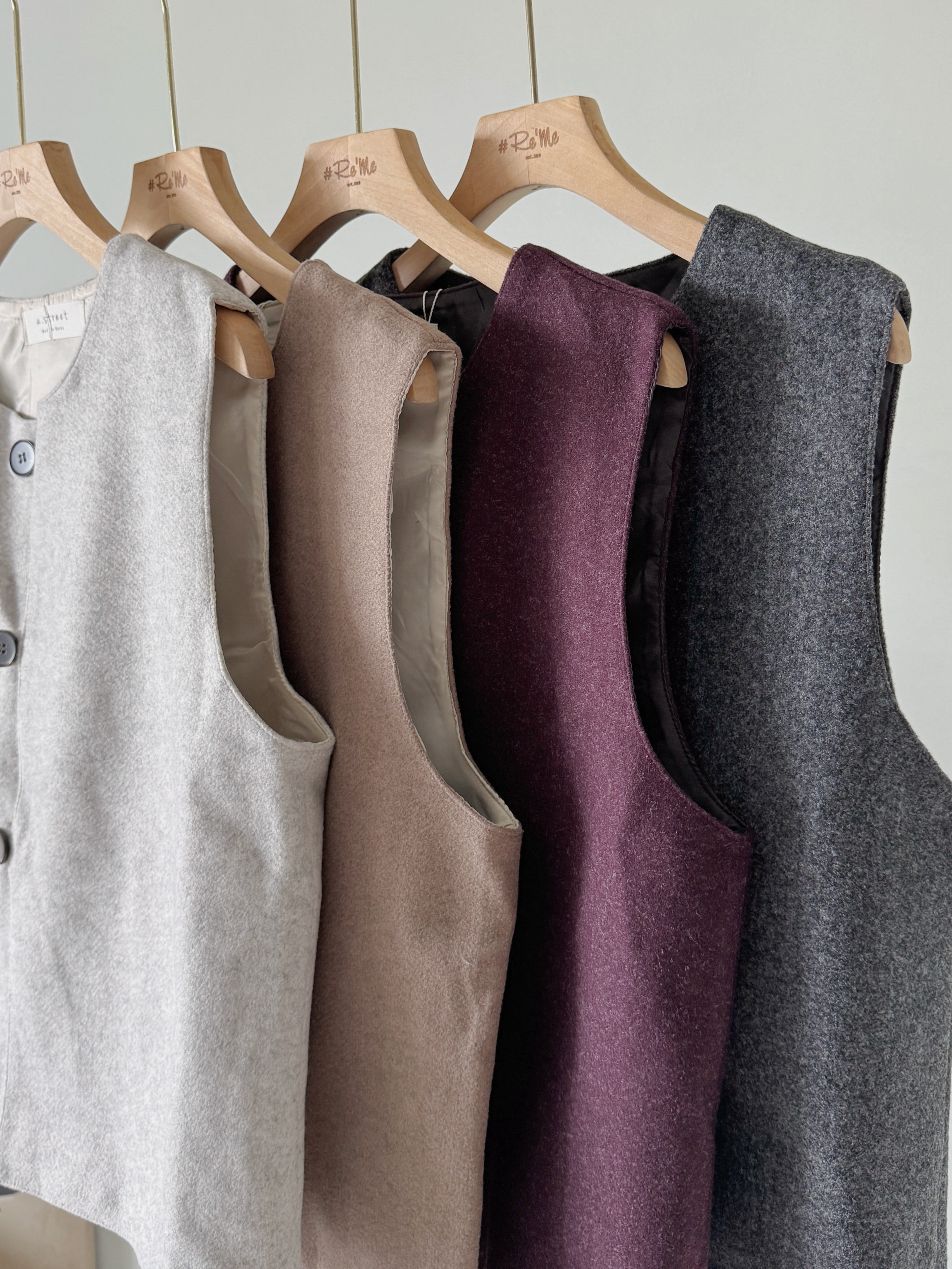 毛呢简约气质马甲外套