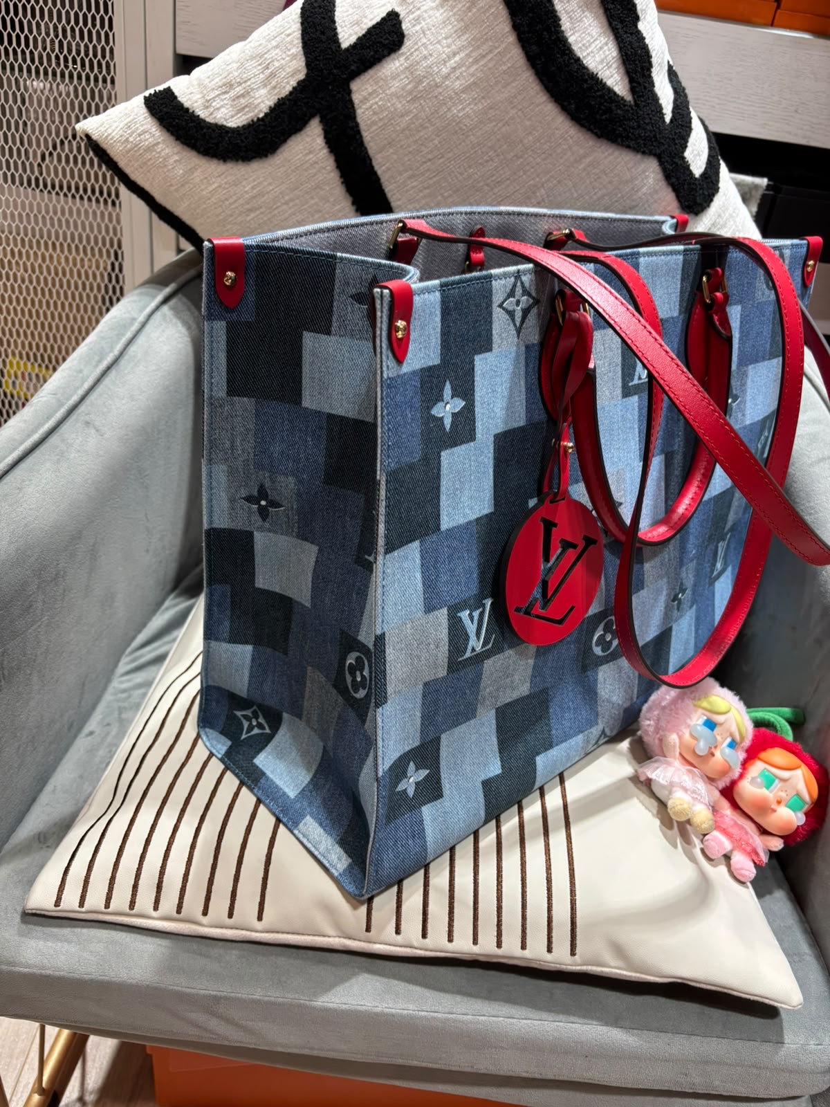 Lv OnTheGo M44992 Denim 限量版patch work 牛仔布100%Authentic, unused 99%New ✅Dust bag