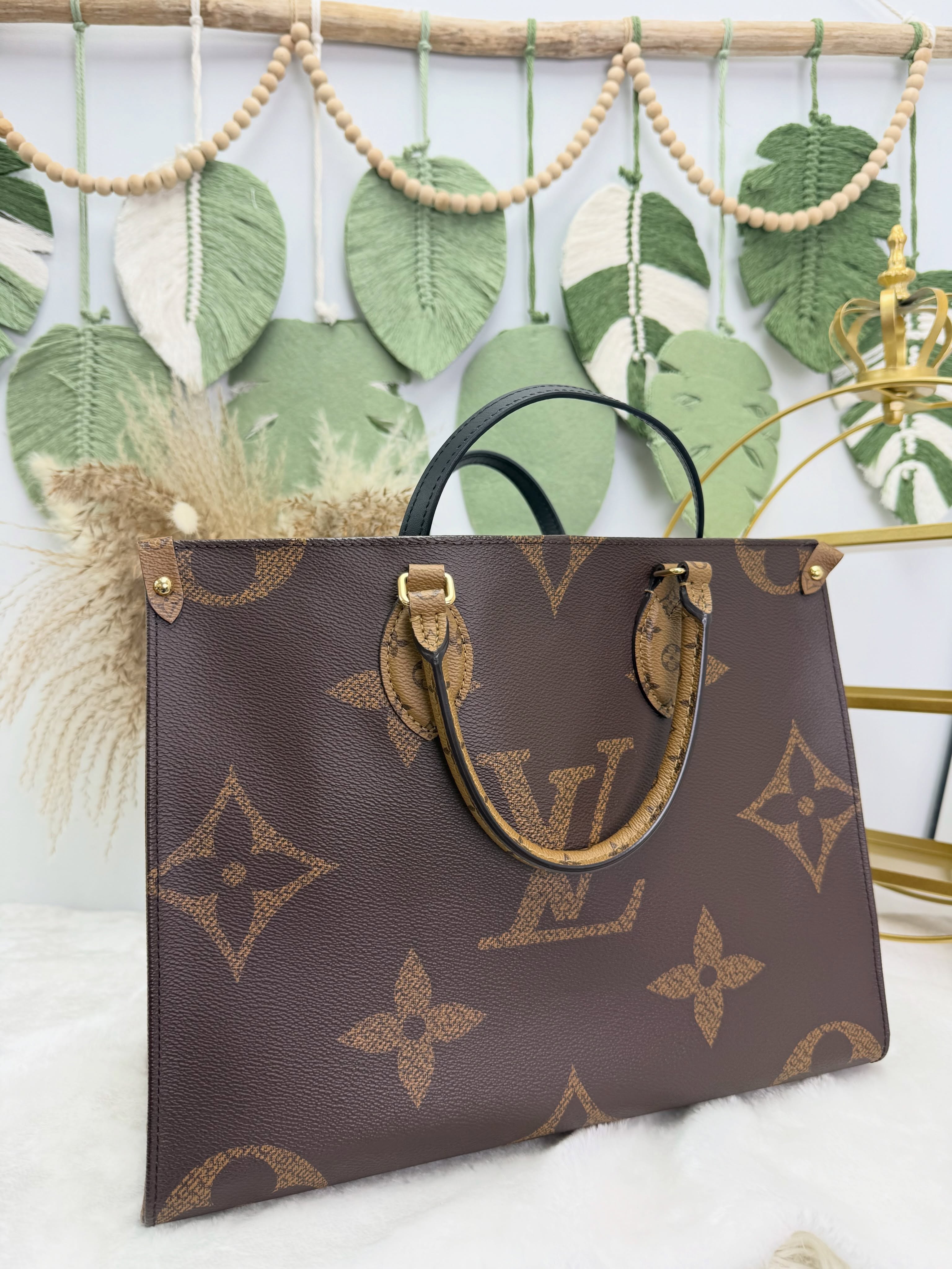 Lv👜 PRE OWNED 🛍️onthego中號 焦糖雙面大花拼色 tote 🤎