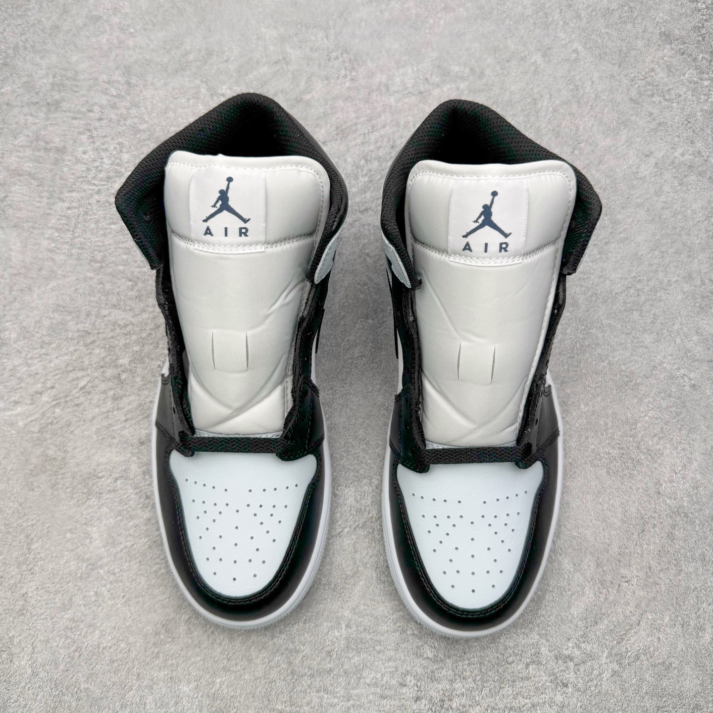 Nike Air Jordan 1 Mid DQ8426-002