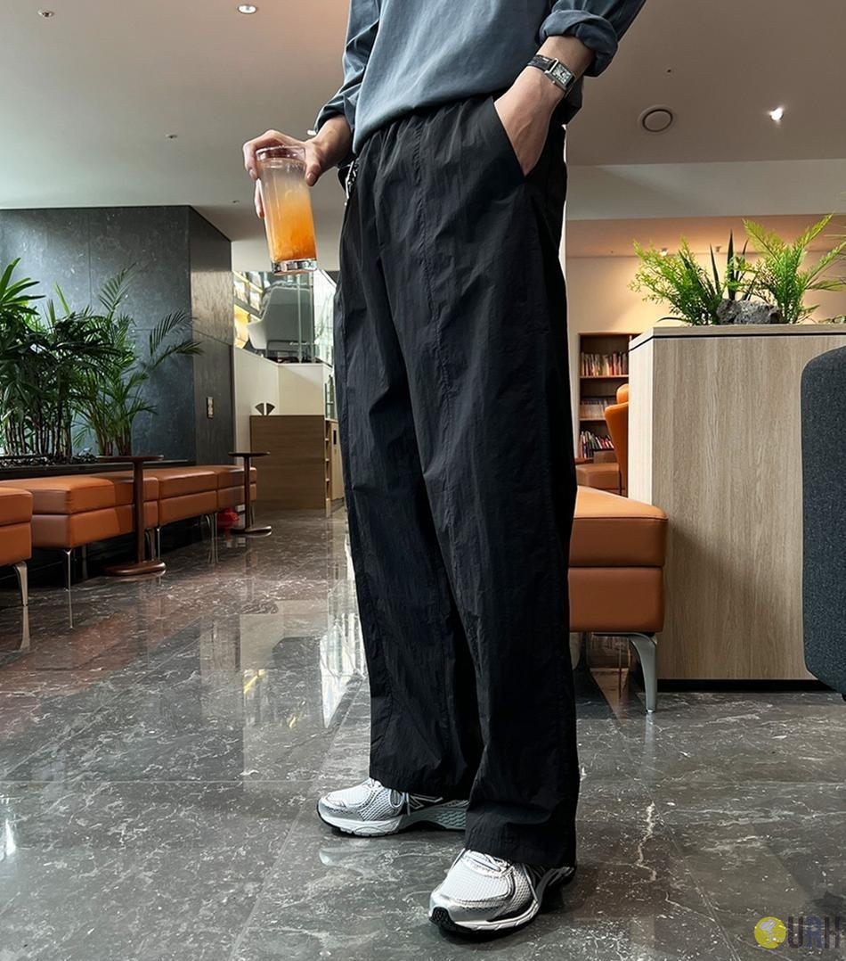 【100%保證韓國直送】Ultra Thin Easy 輕量全橡筋寬版尼龍長褲 👖 [4 color] RG165859
