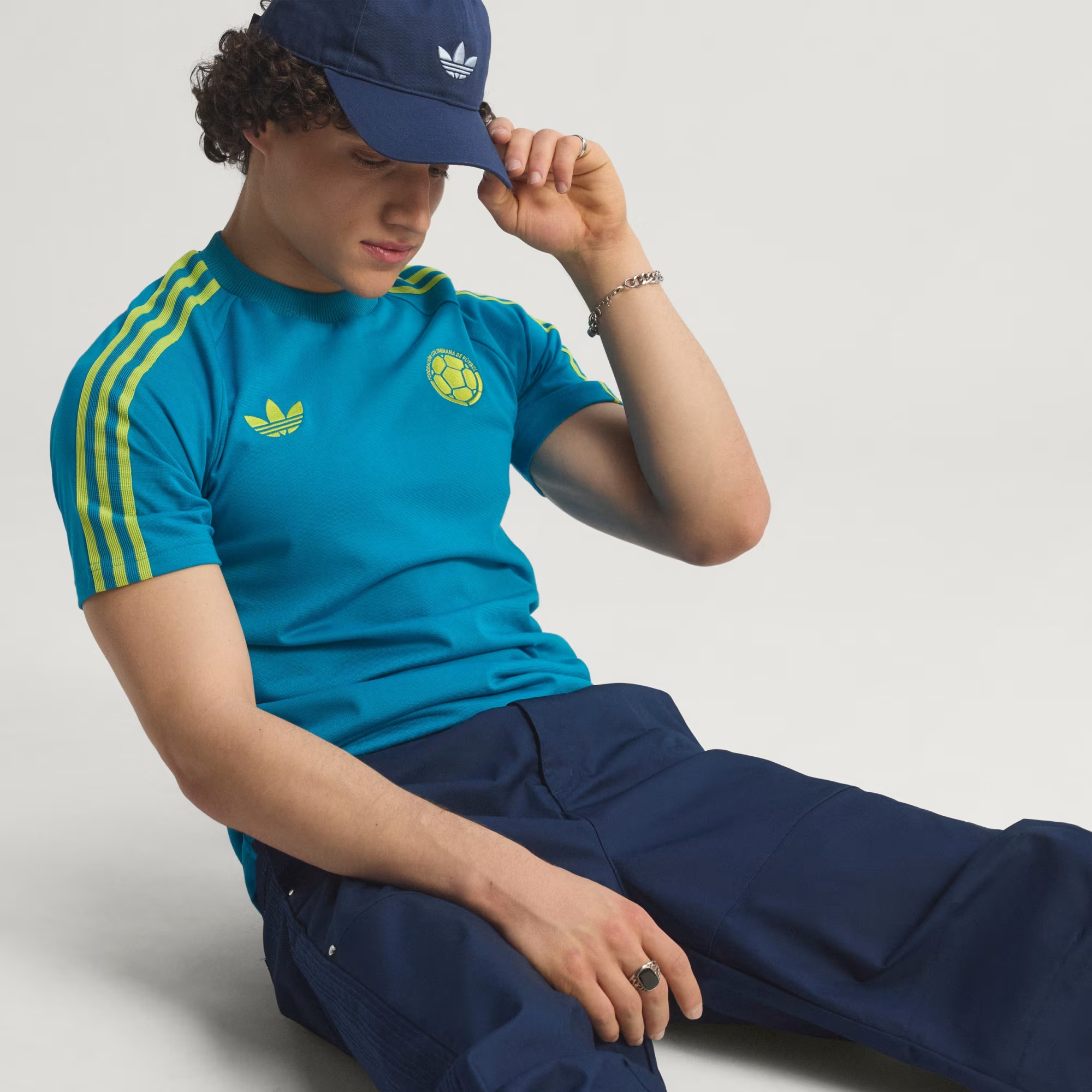 💛 Adidas Colombia 哥倫比亞 Originals 系列復古短袖 T-Shirt KA1532