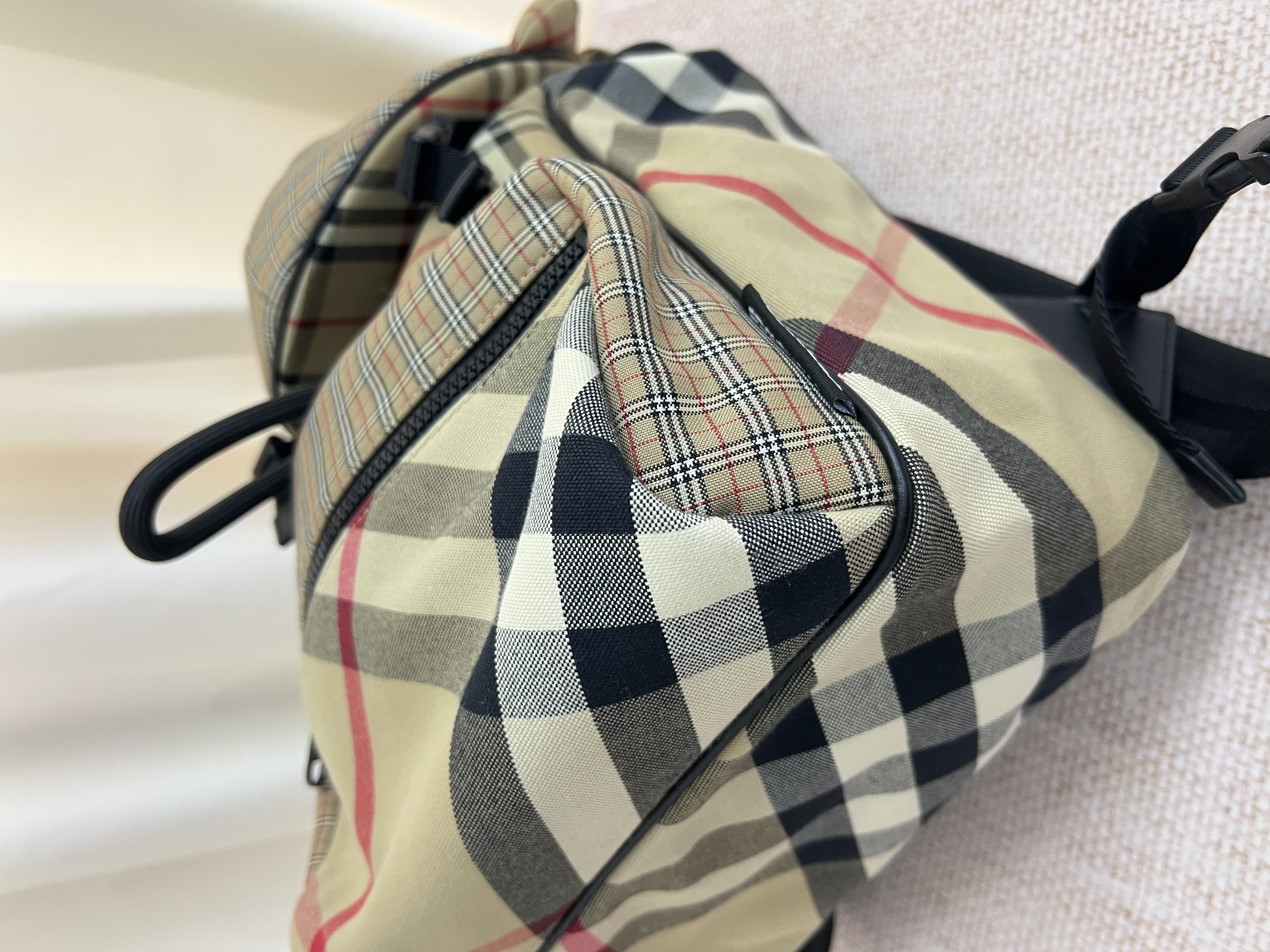 Pre-owned Burberry Kids Thomas 3D Teddy Check-Print Backpack/ Product Code: 26030207