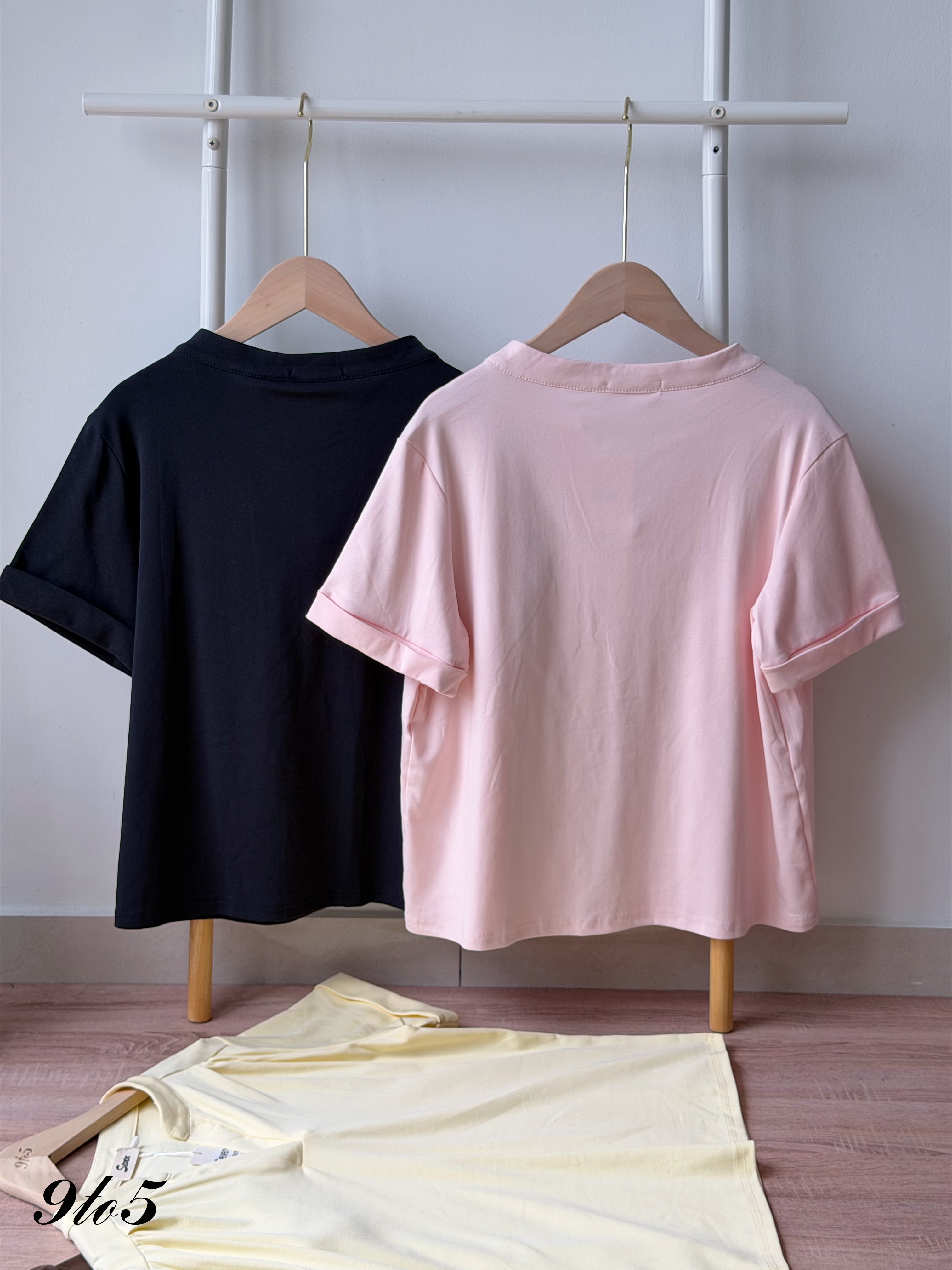 T4549 V Neck Ruched Top - 4 Colors 