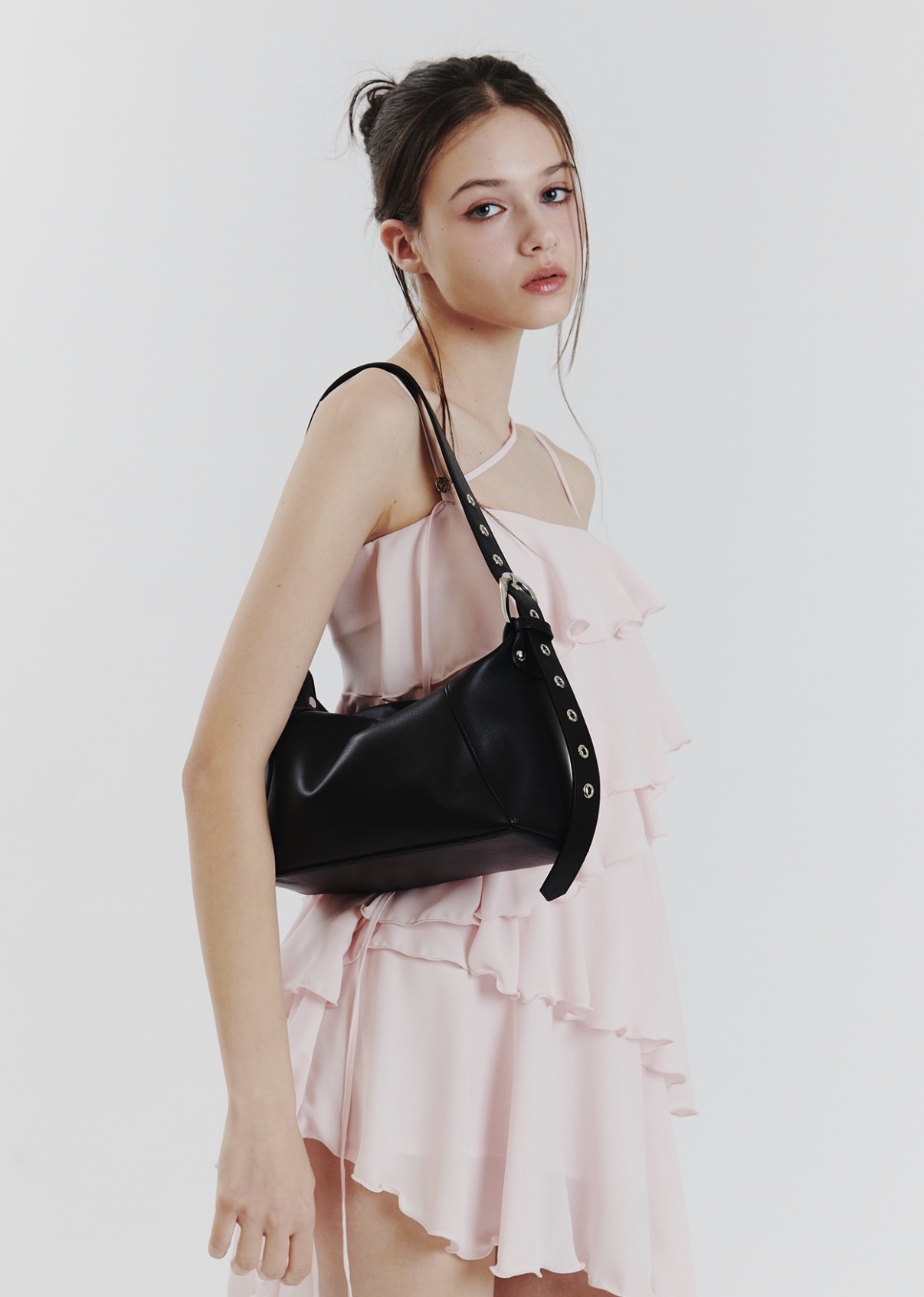 PAIN OR PLEASURE AMBER LEATHER BAG black