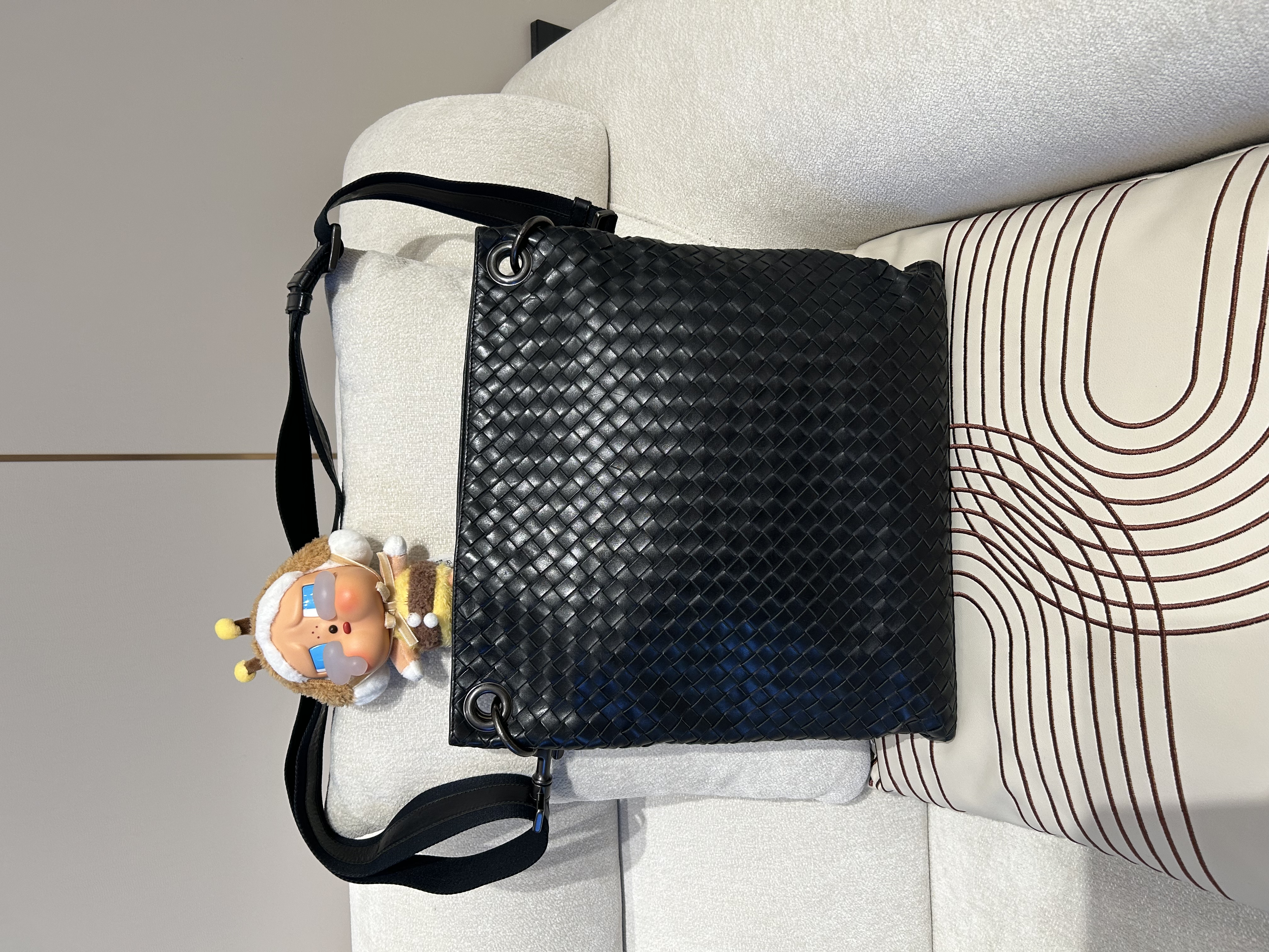 Bottega Veneta crossbody bag 100%Authentic,95%new✅dust bag