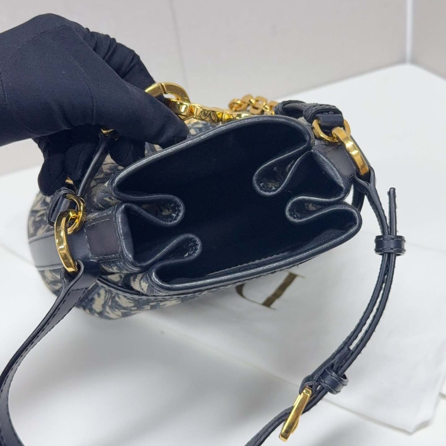 【預訂貨品】Dior oblique老花水桶包 