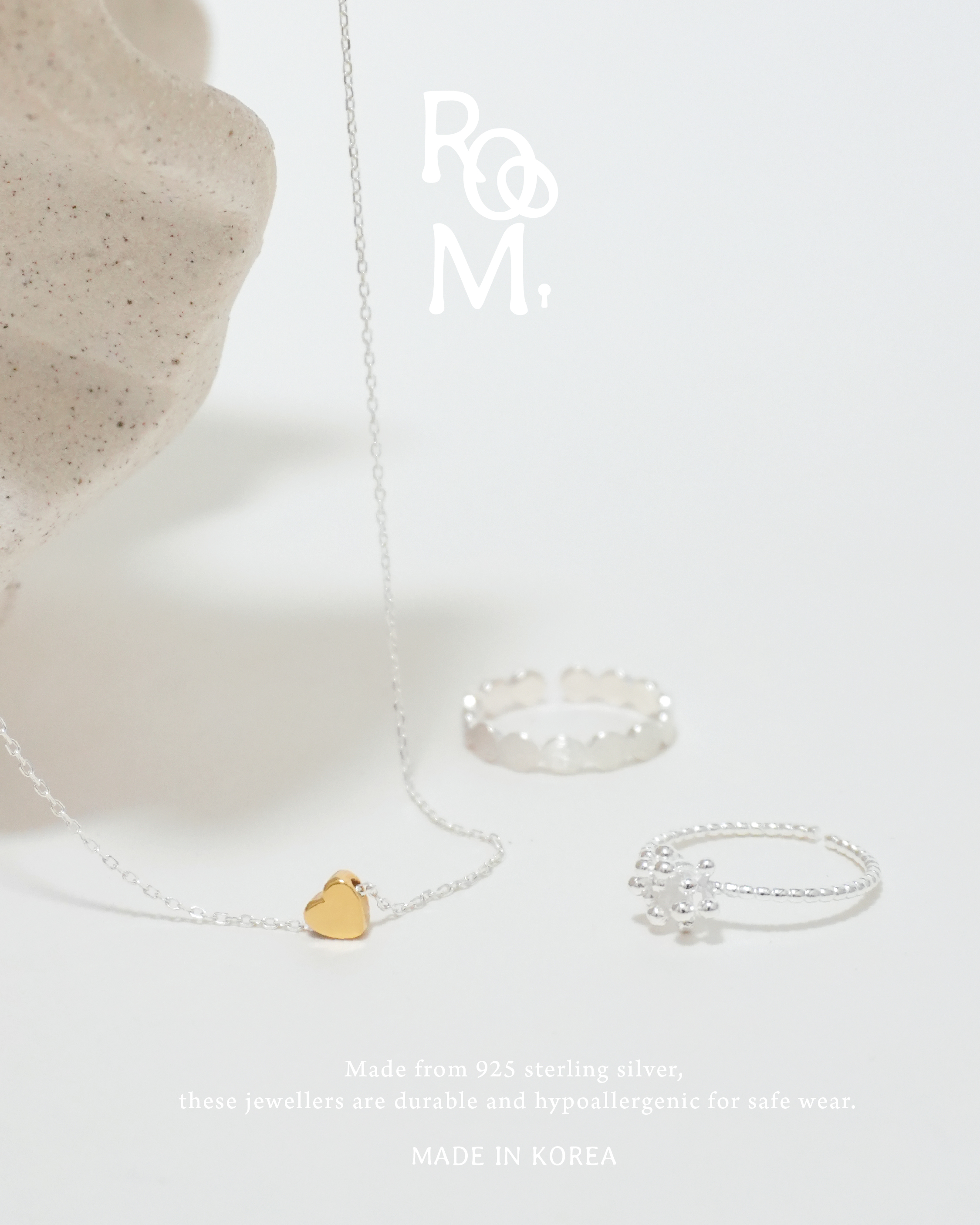 Urban Tiny Heart Necklace