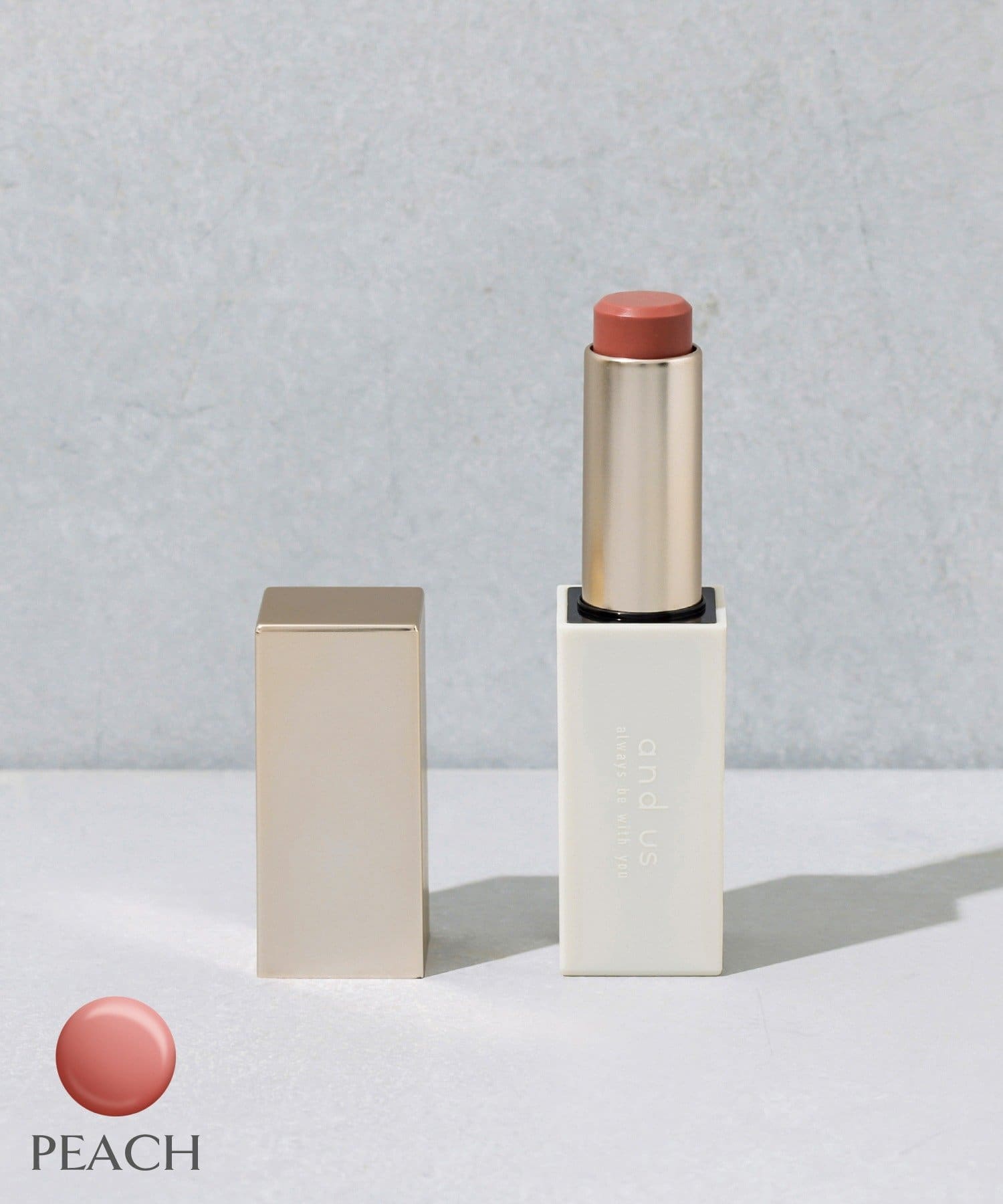 日本 3coins and us 唇膏