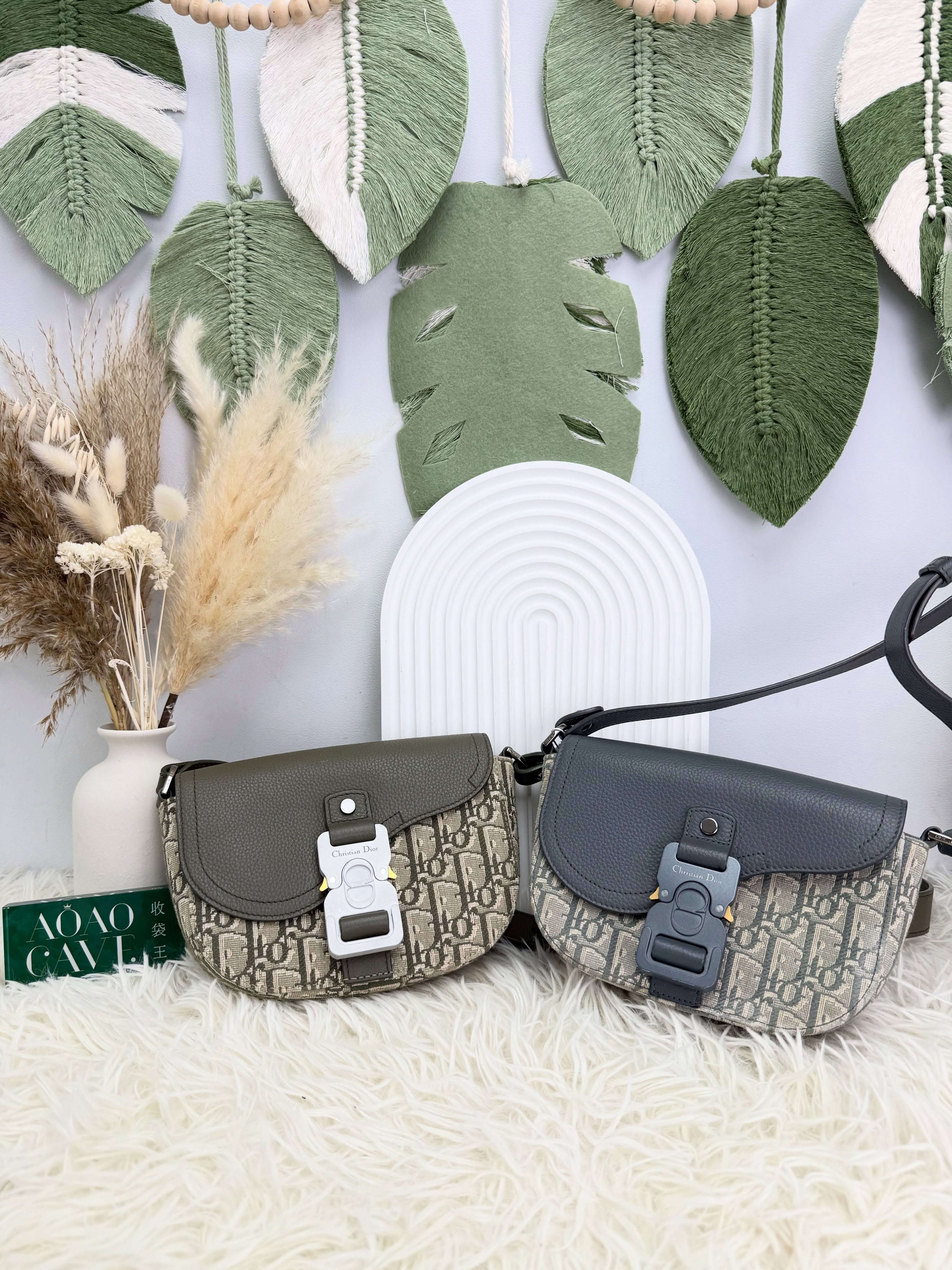 Dior👜 PRE OWNED 🛍️橄欖綠色老花郵差包 有盒有塵袋🌲
