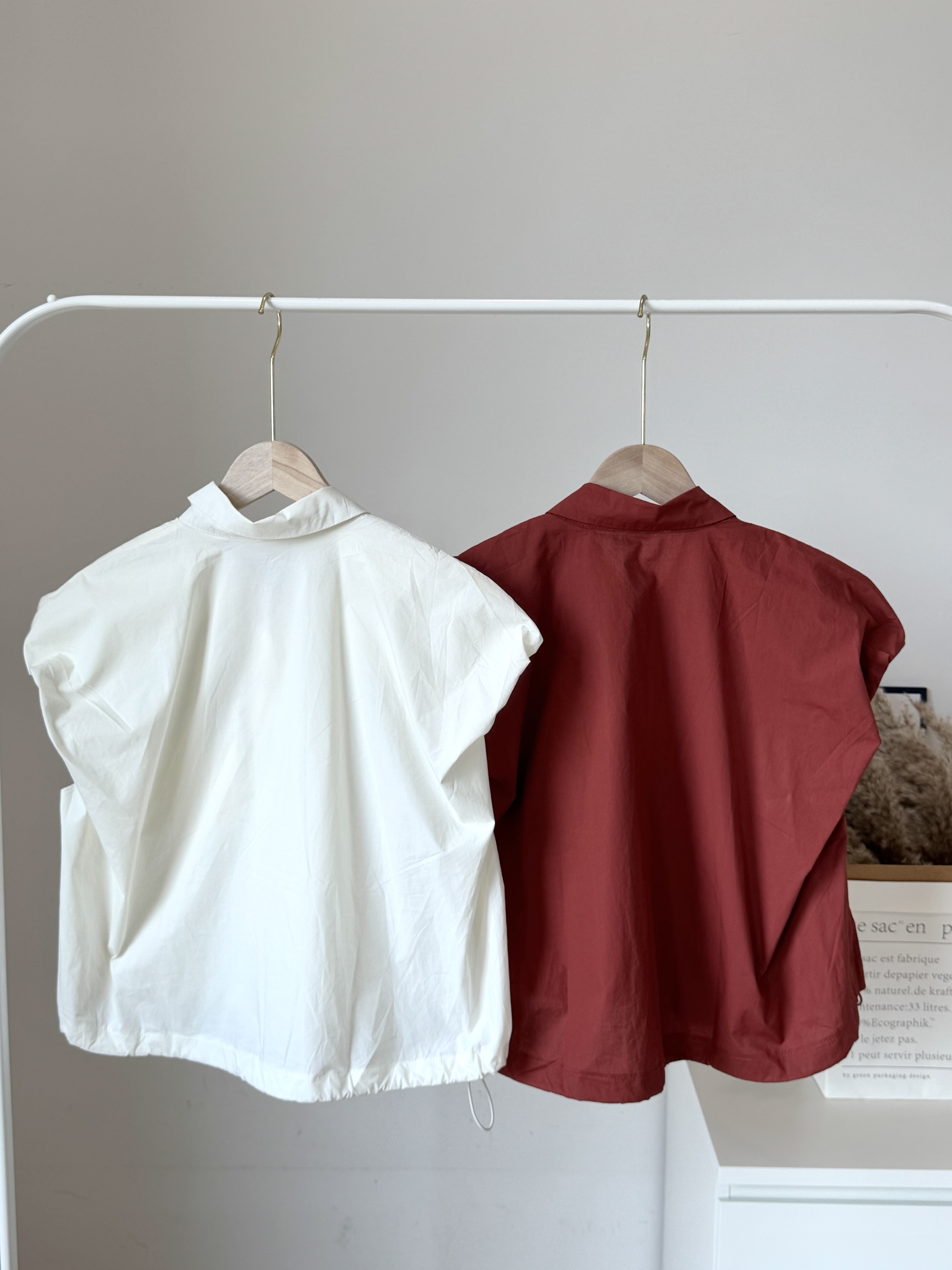 Nana Korean Blouse 韩系短袖衬衫 （ 2 Colours）