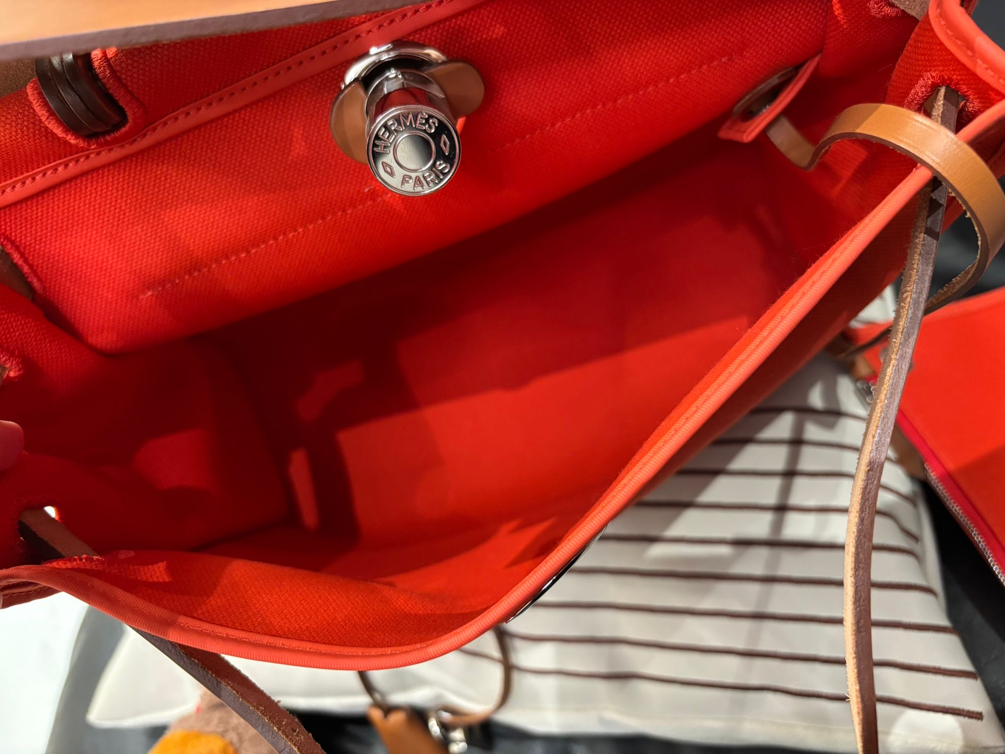 Hermes herbag 31,STAMP C, capucine ,100%Authentic ,98%new ✅收據副本✅Key Lock✅Dust bag