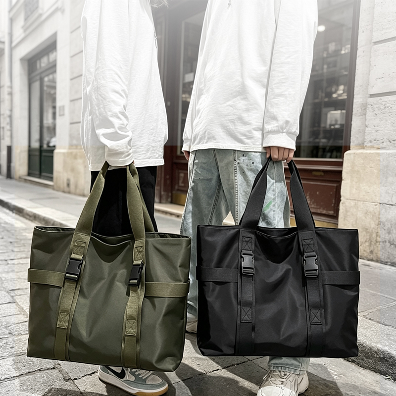 Noir Unisex Messenger Bag | Noir Unisex 斜背手袋