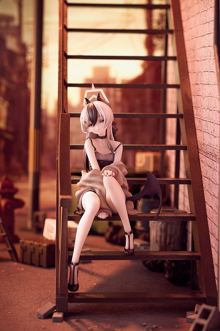 (預訂訂金 $500) (總價 $1120) Solarain 蔚藍檔案 Blue Archive 佳世子 (禮服) 回憶大廳Ver. Kayoko (附初回特典) (行版) 