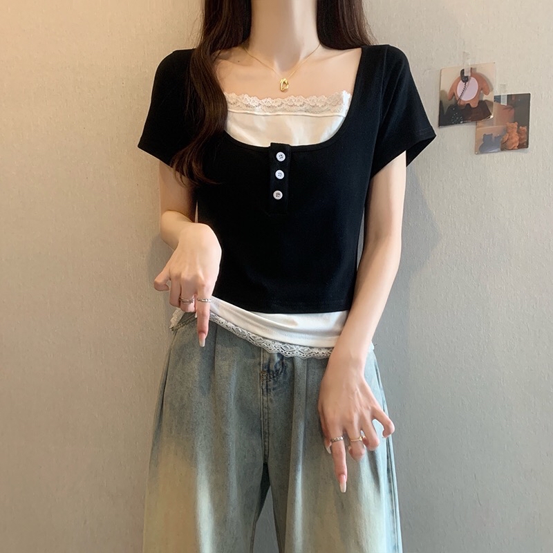 B272(16200) 韩系温柔风假两件拼里白蕾丝边小钮领显瘦黑上衣 