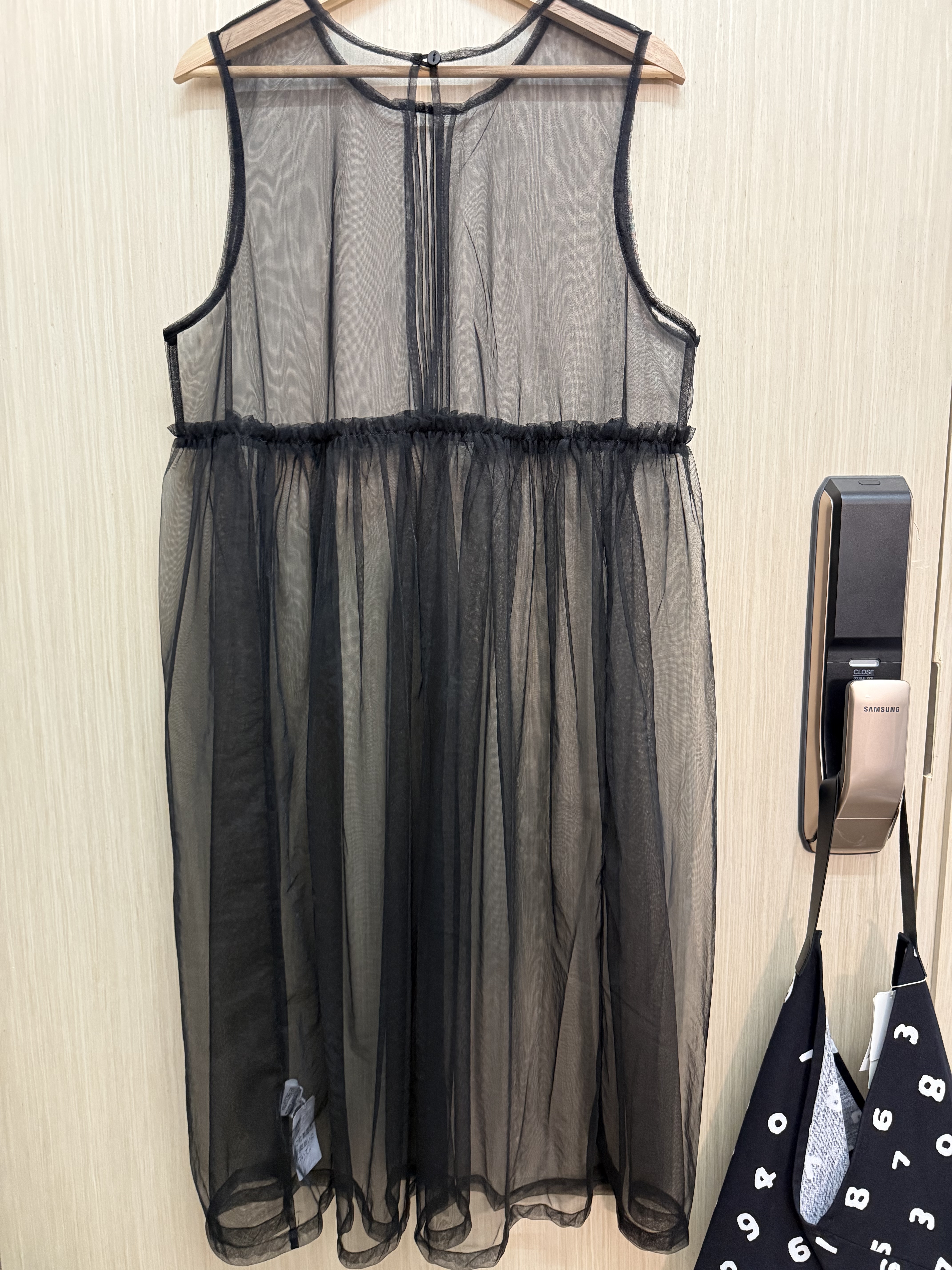 風琴透紗𝐨𝐮𝐭𝐞𝐫（黑色）