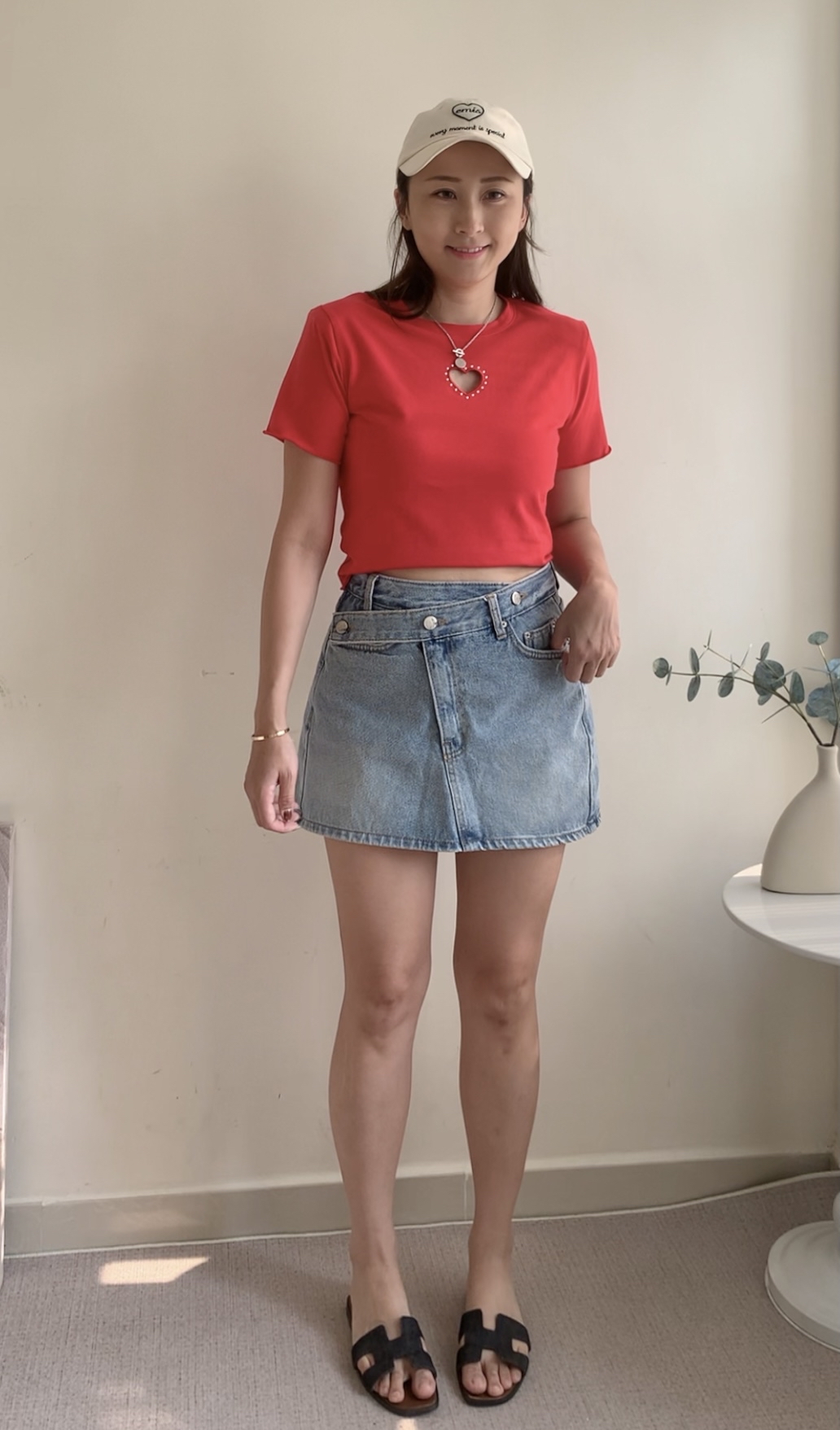 《預購》KR 縷空心形釘Tee(3色）