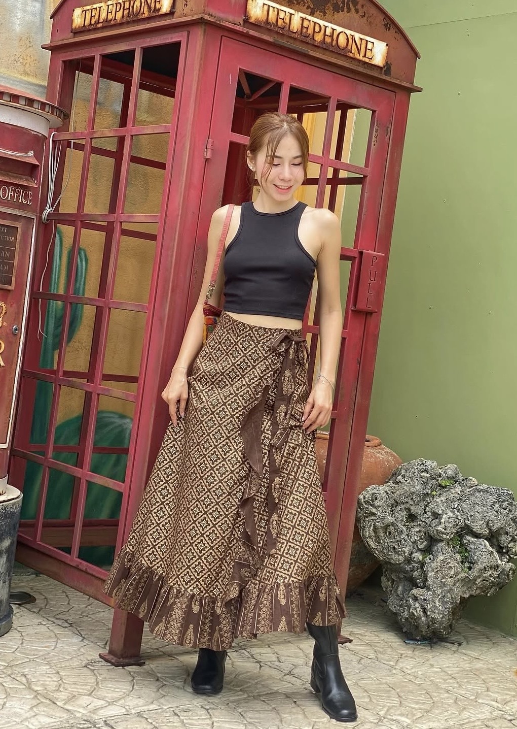 泰國名牌CHEVA - 啡色印花燙金Wrap Skirt