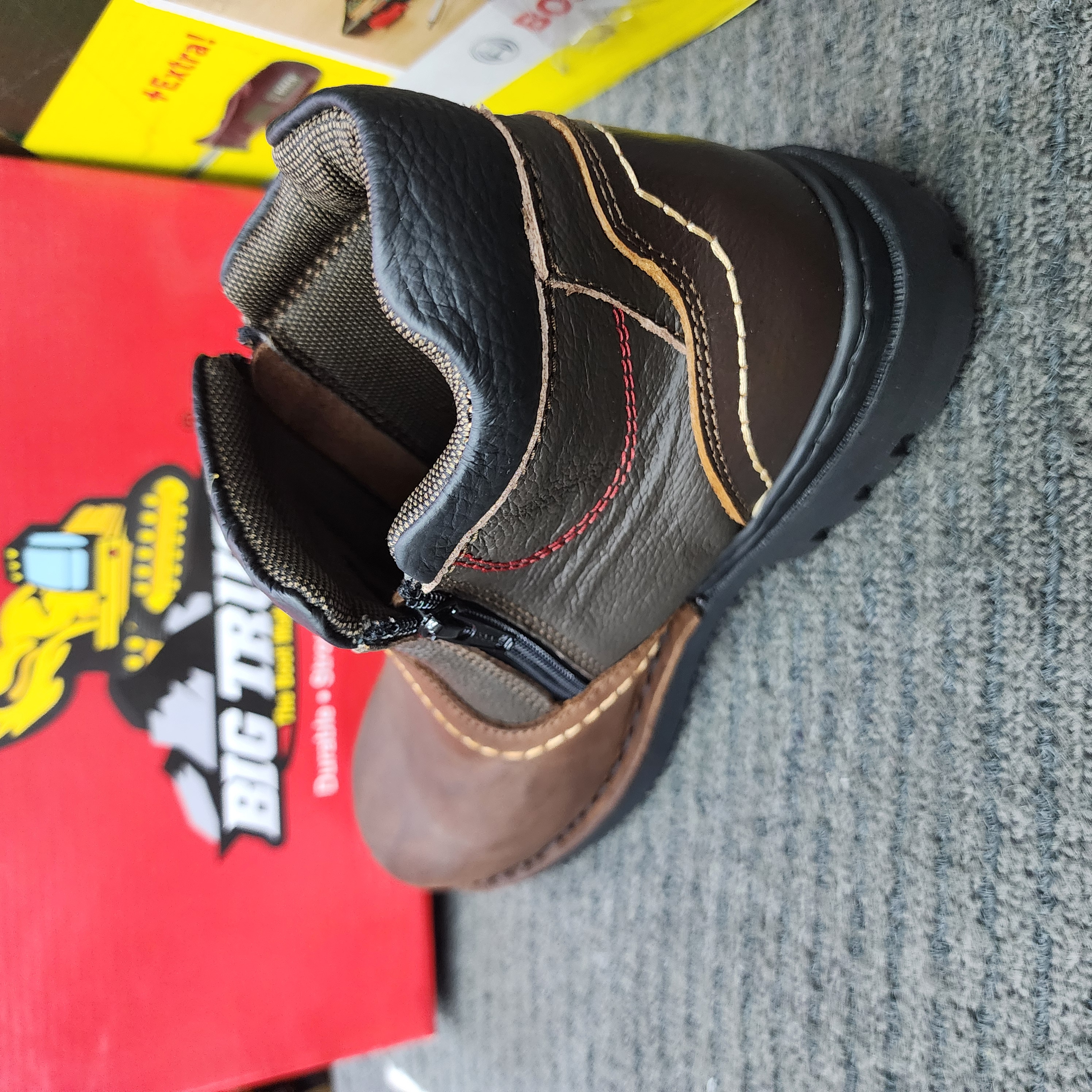 Big Truck Men Safety Shoes Mid Cut with Dual Ezy STR 8025 Steel Toe Kasut Keselamatan Lelaki
