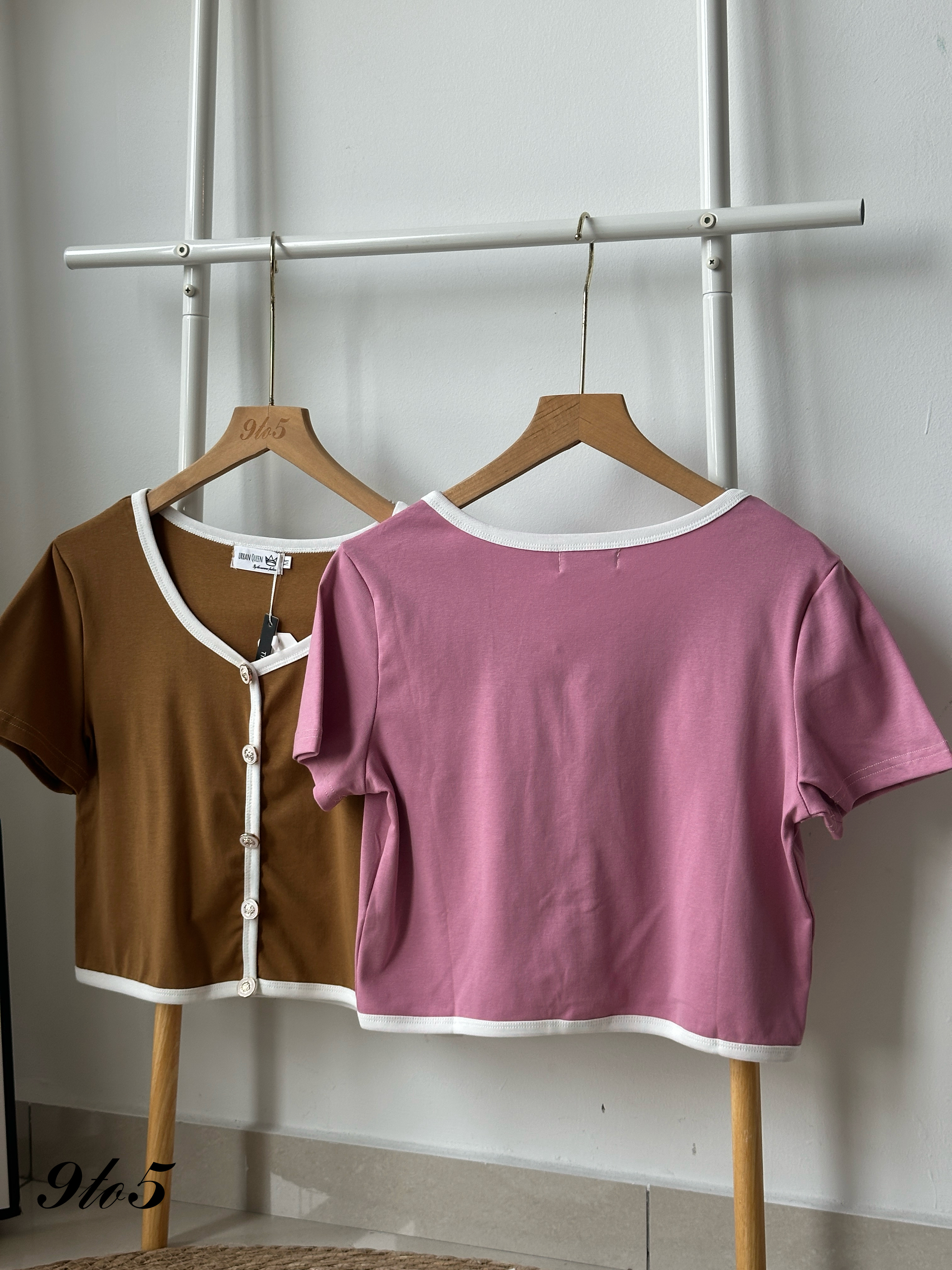 T4058 Round Neck Crop Top - 4 Colors 