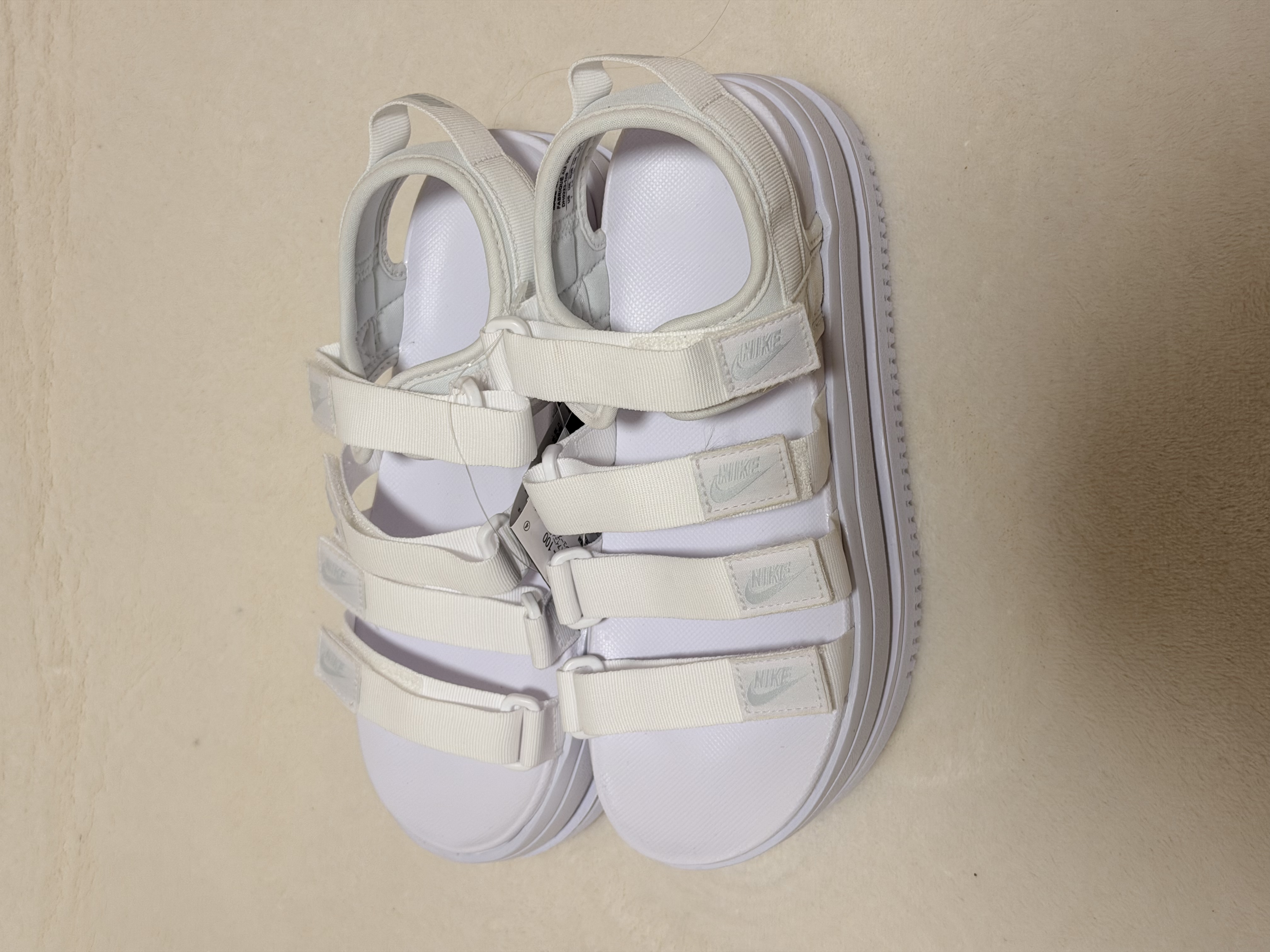 Nike 24cm 走盒