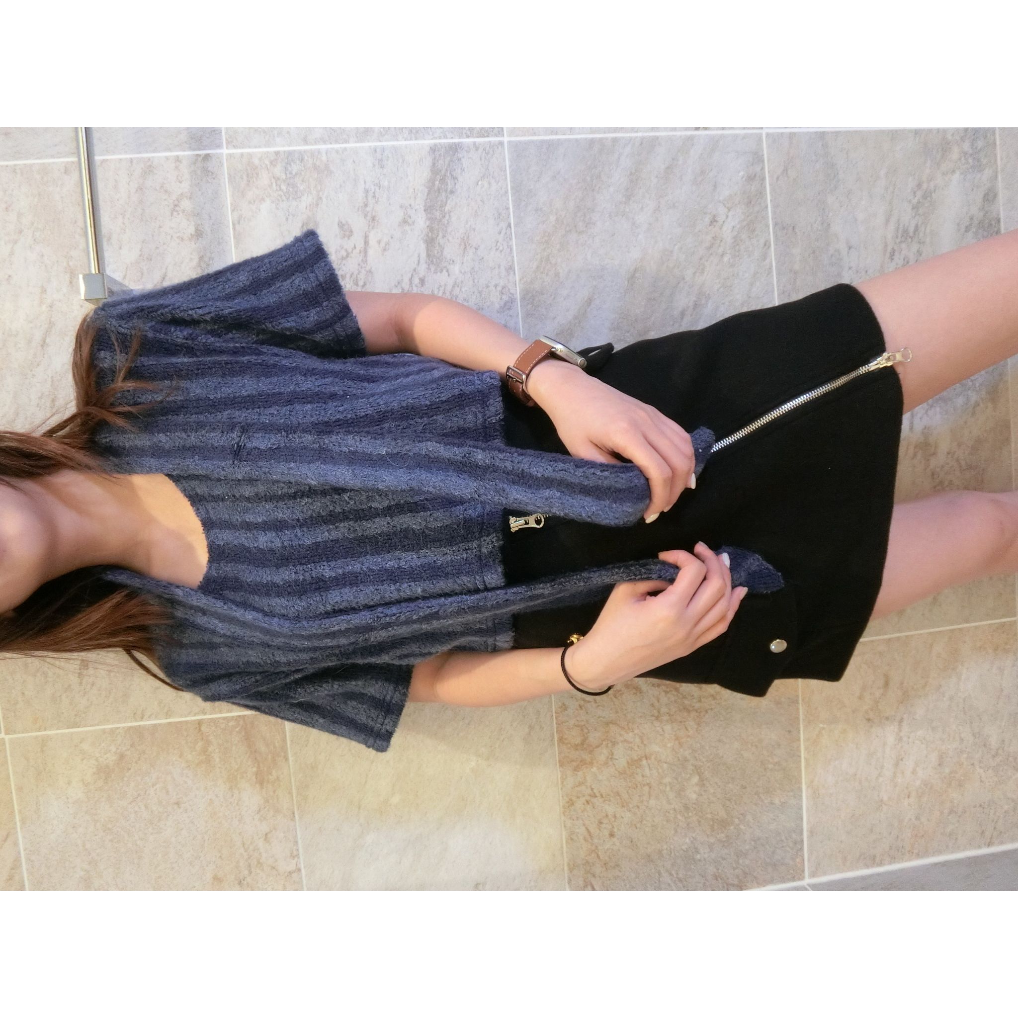 毛毛短袖top 連毛毛帶