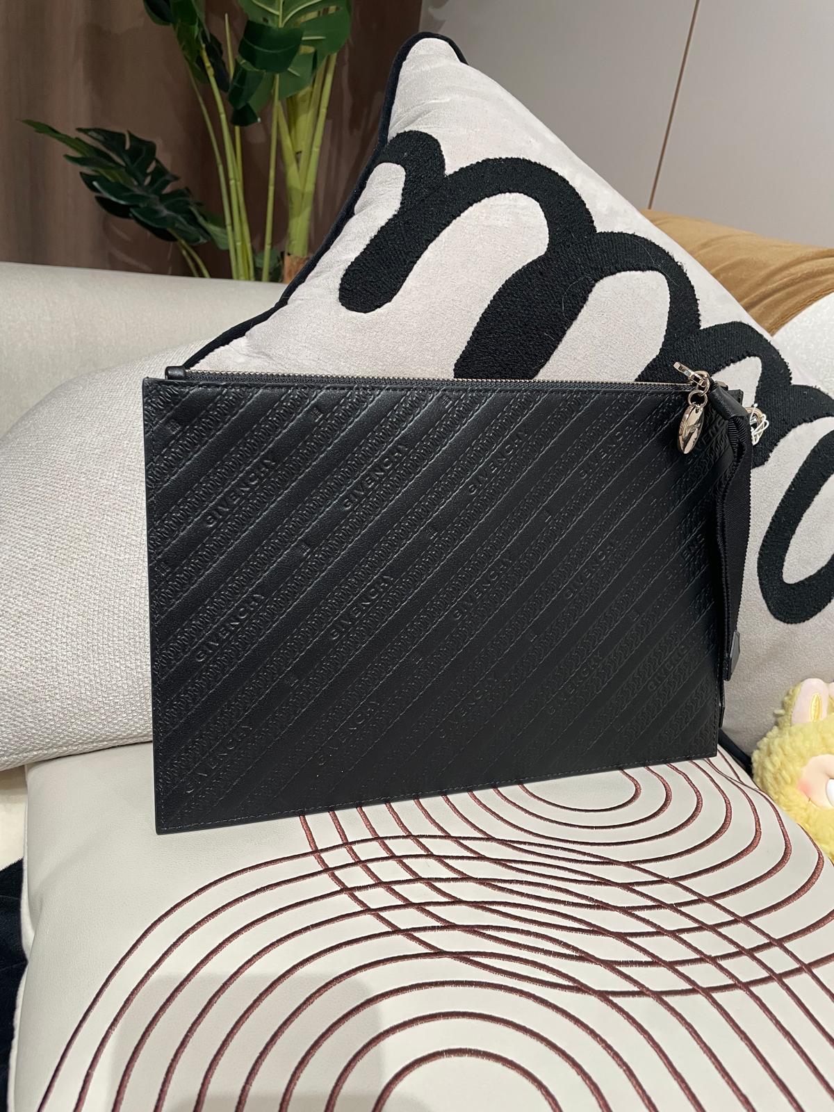 Givenchy clutch bag calfskin W29cm x D0.5cm x H19.5cm