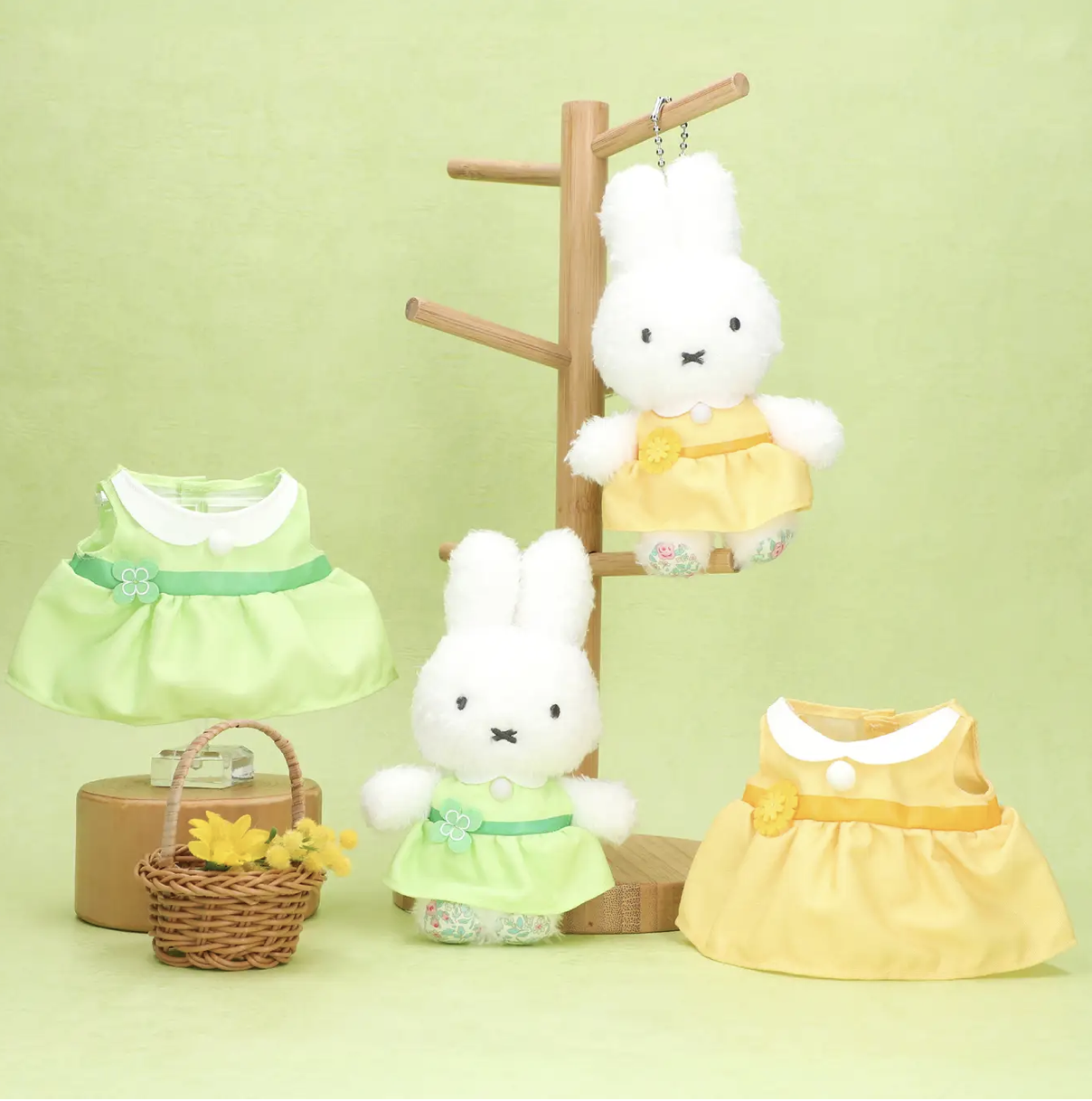 🐰Pre Order  - miffy 蒲公英, 三葉草 keychain 公仔及剩公仔裙  ( 📦 大約3月底到貨, 若遇到缺貨或其它因素貨期會延遲 ）