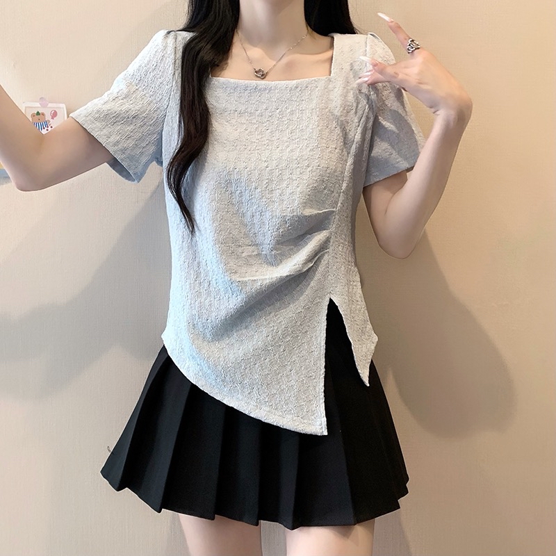 B421(7010) 韩系波浪褶皱方领下摆斜开角3色上衣 