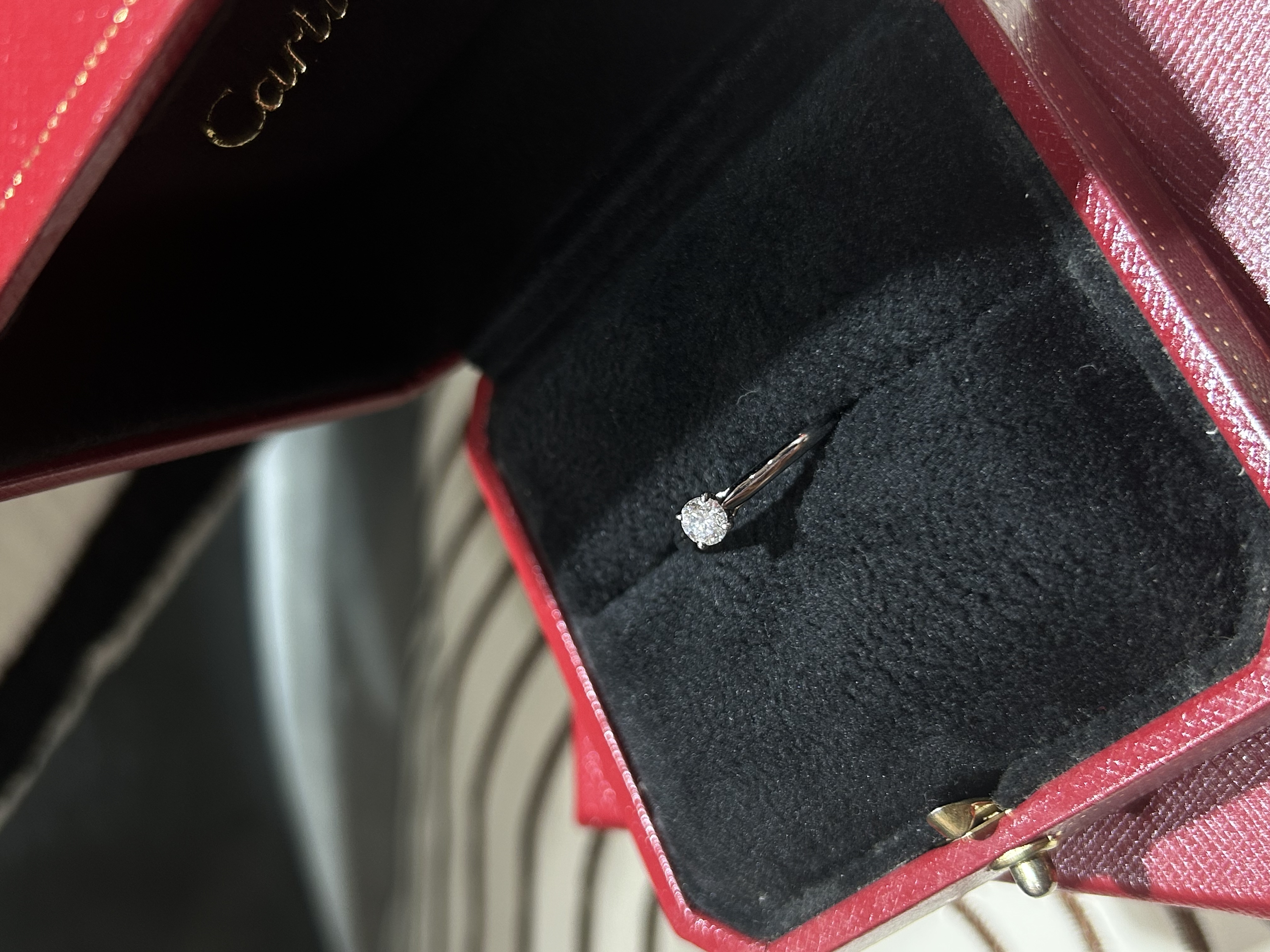 Cartier 鑽石戒指 Size: 51 100%Authentic, 98%New ✅鑽石證書✅戒指證書
