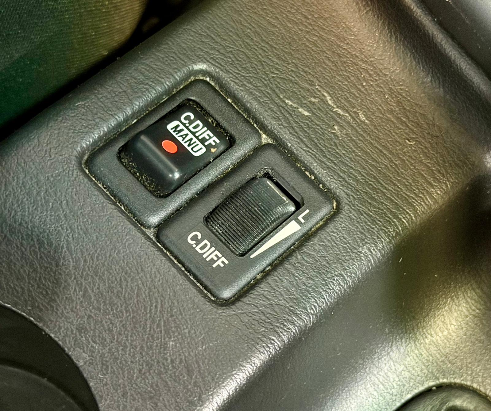 Subaru Impreza STI 2.5 6MT 2005
